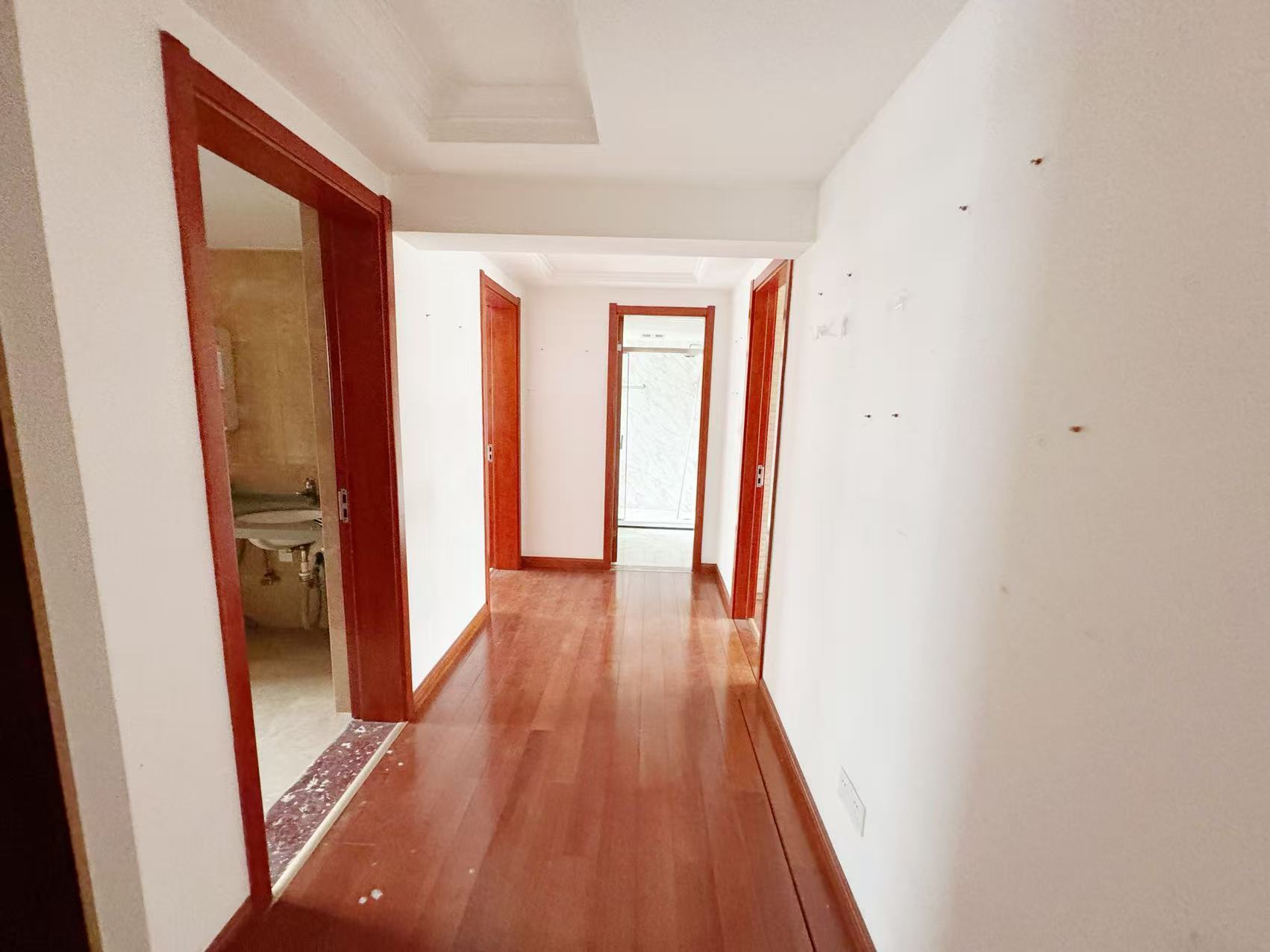 江海名苑南区 3室2厅2卫 146.73m&sup2;