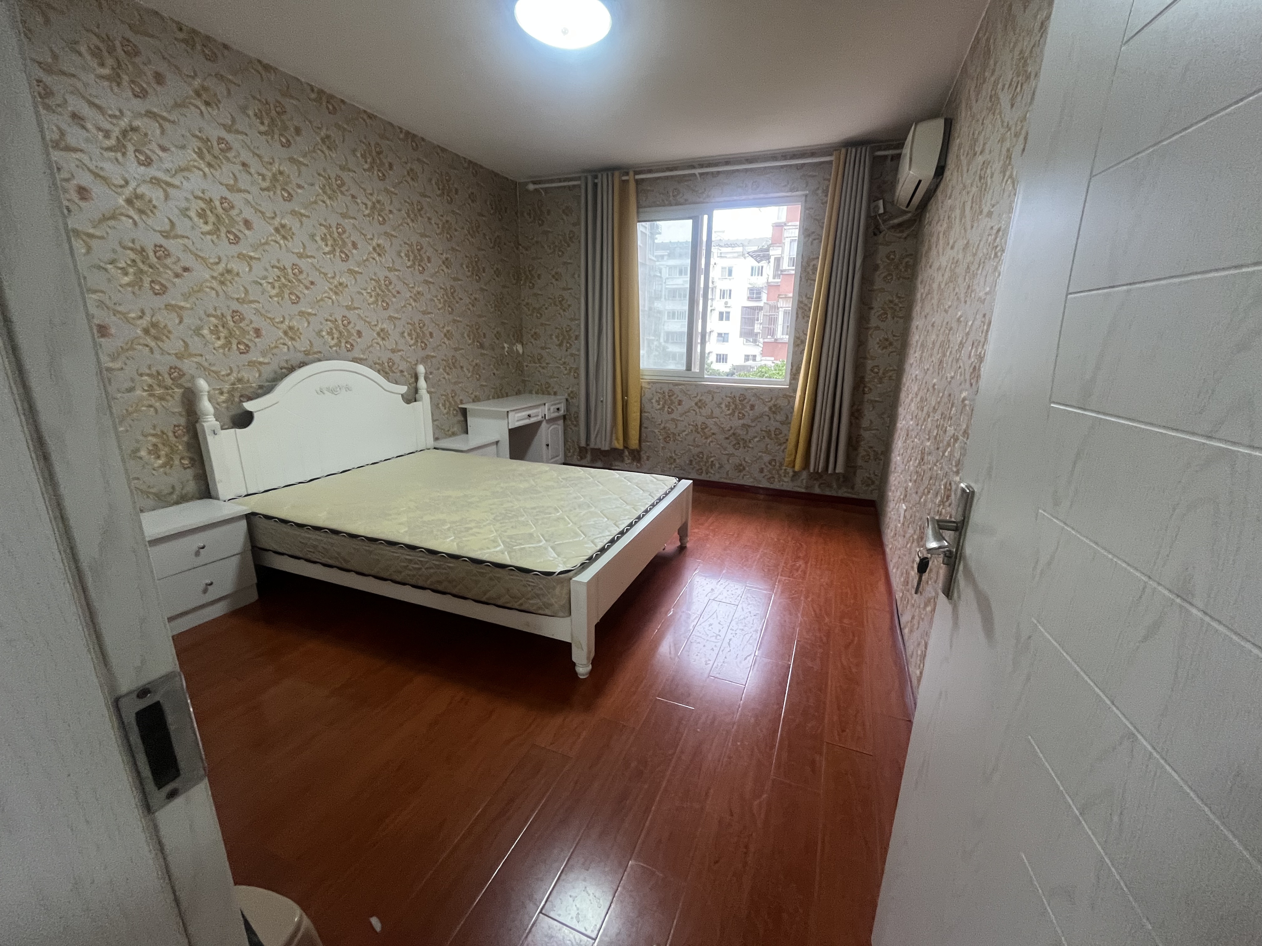 五山新苑 3室1厅1卫 98.00m&sup2;