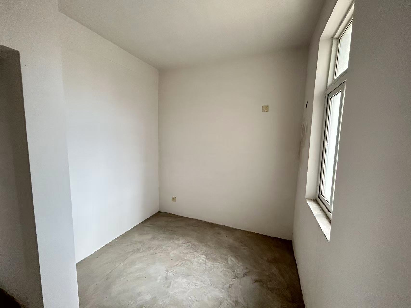 金桥花园 3室2厅1卫 108m&sup2;