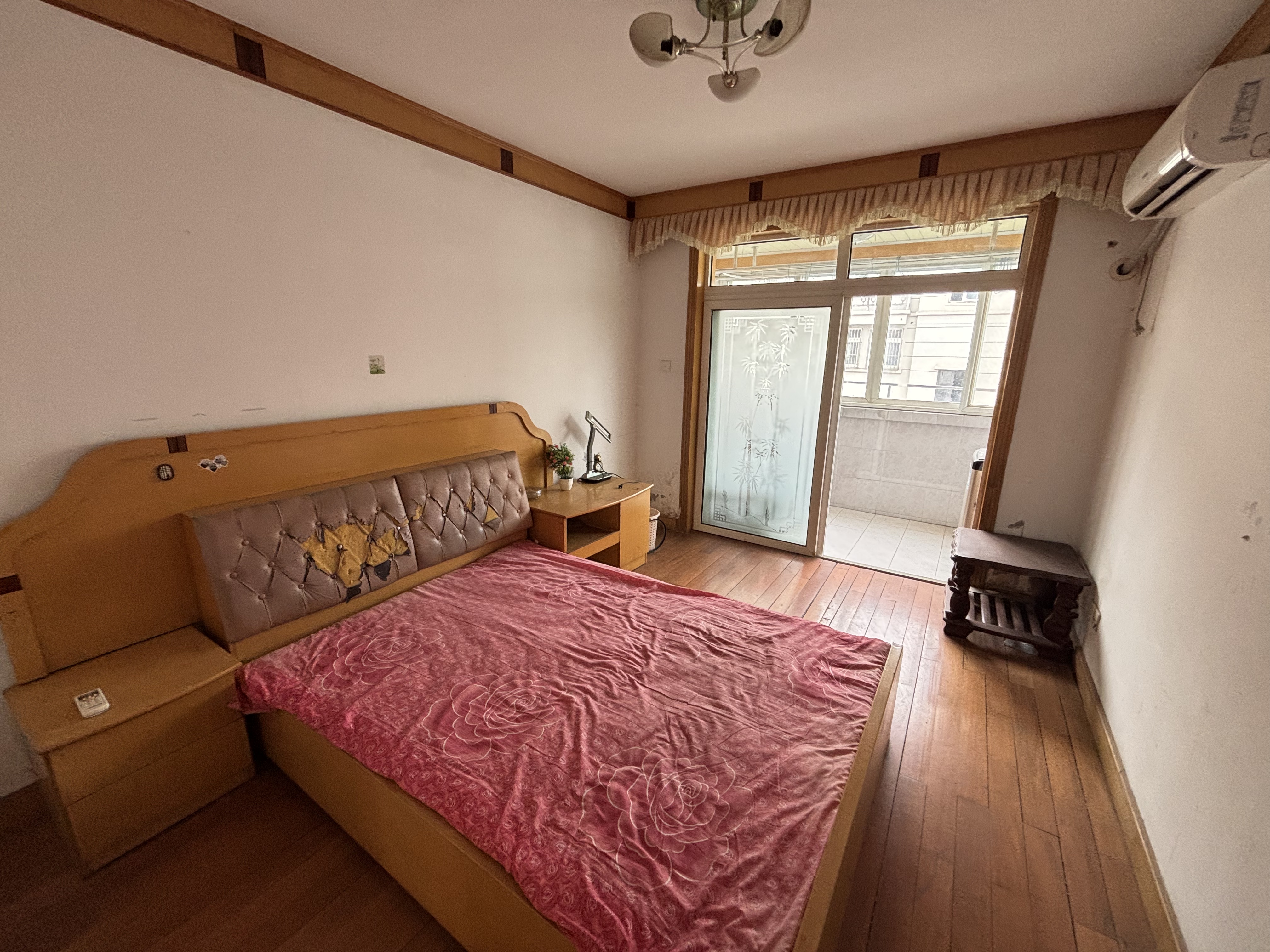 教育新村 2室1厅1卫 72m&sup2;