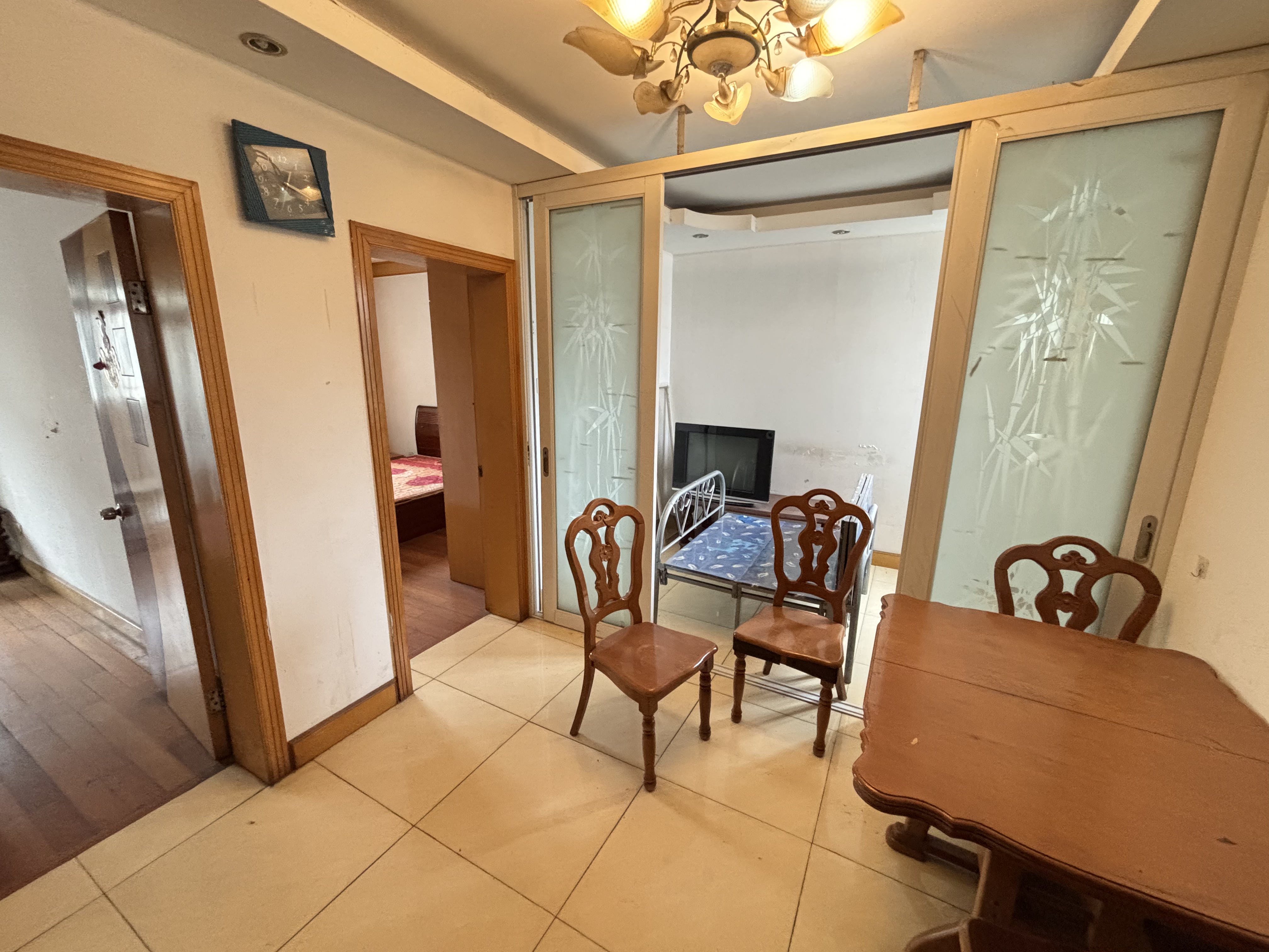 教育新村 2室1厅1卫 72m&sup2;