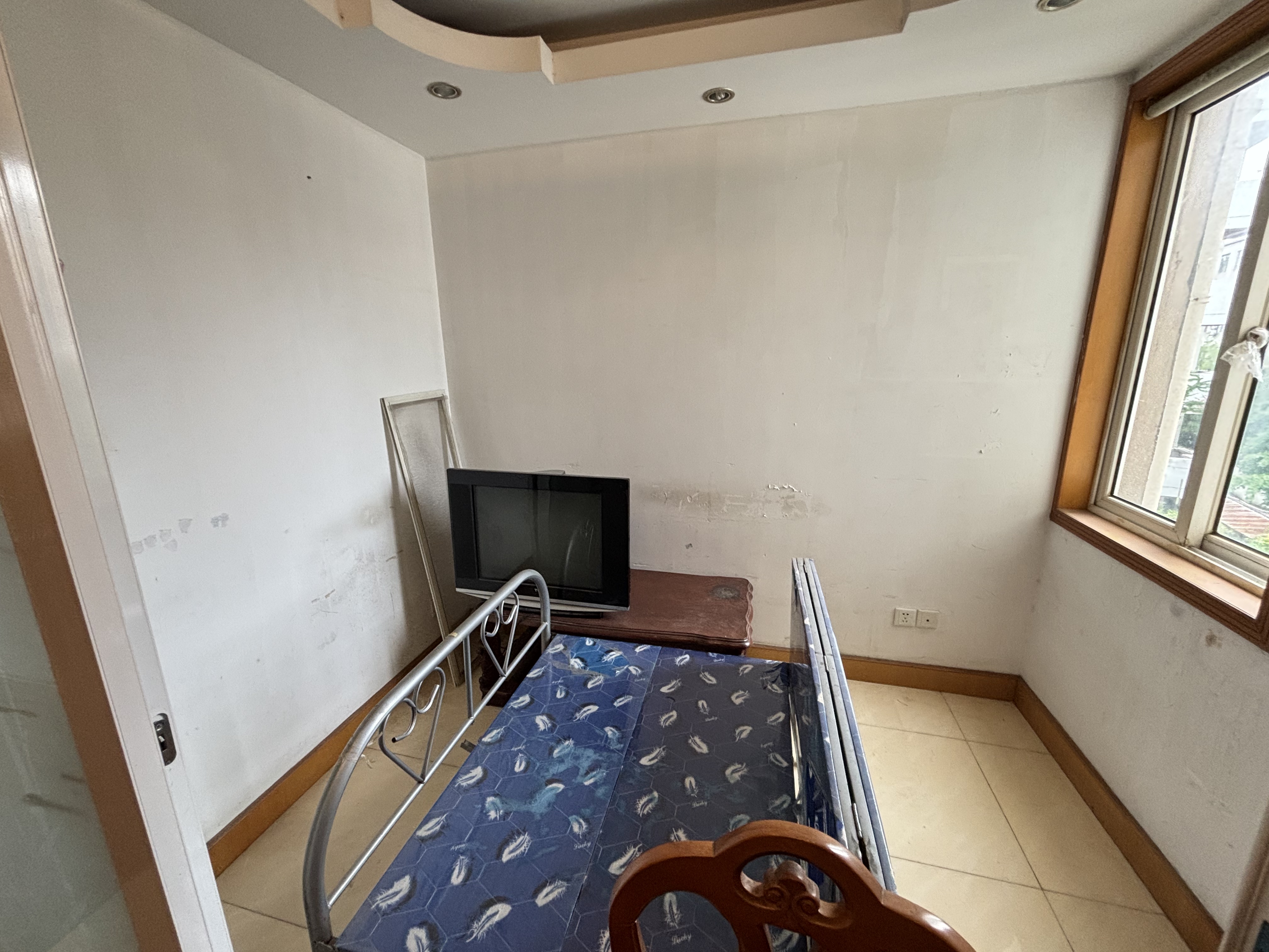 教育新村 2室1厅1卫 72m&sup2;