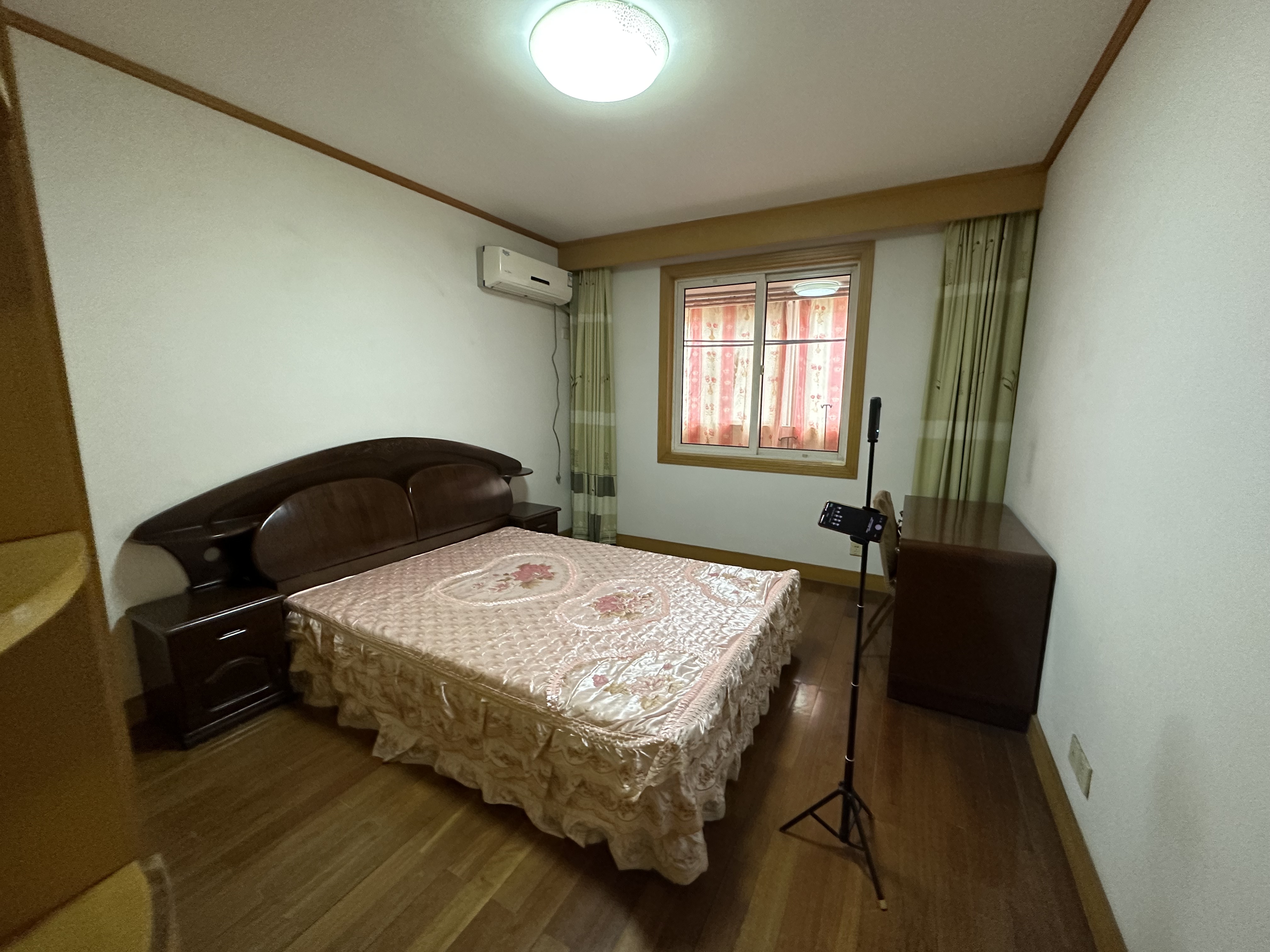 健康公寓 3室2厅1卫 122.8m&sup2;