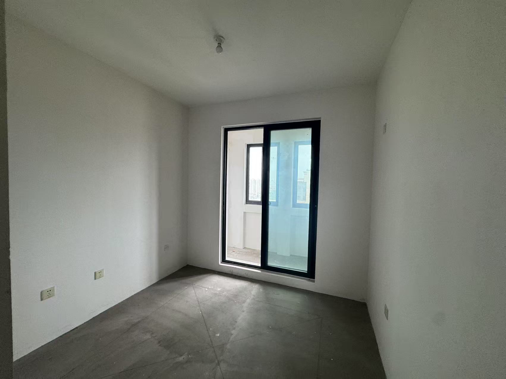 美佳盛庭 3室2厅1卫 98m&sup2;