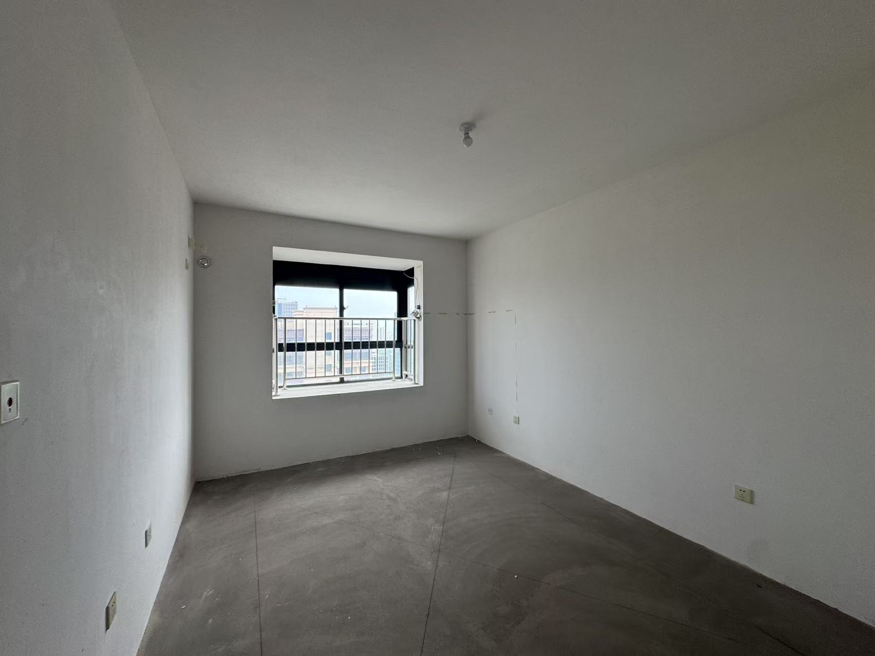 美佳盛庭 3室2厅1卫 98m&sup2;