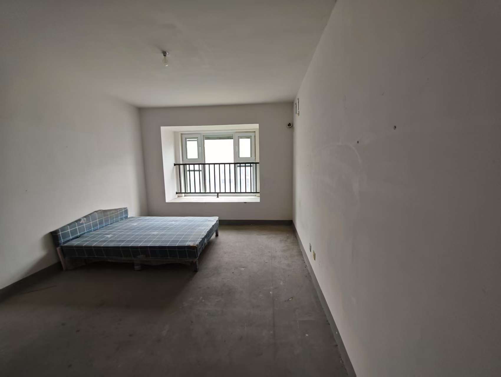 世茂九龙庭 3室2厅2卫 125.00m&sup2;