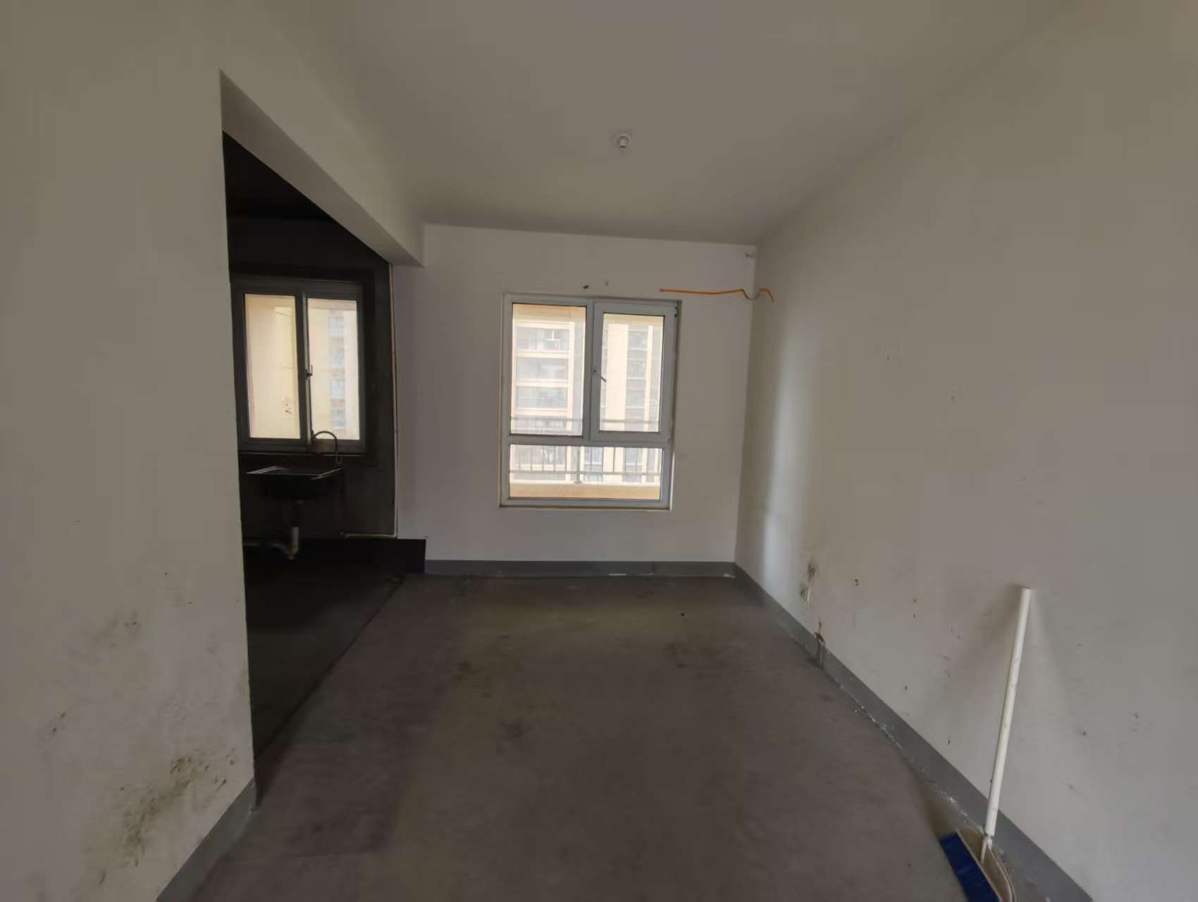 世茂九龙庭 3室2厅2卫 125.00m&sup2;