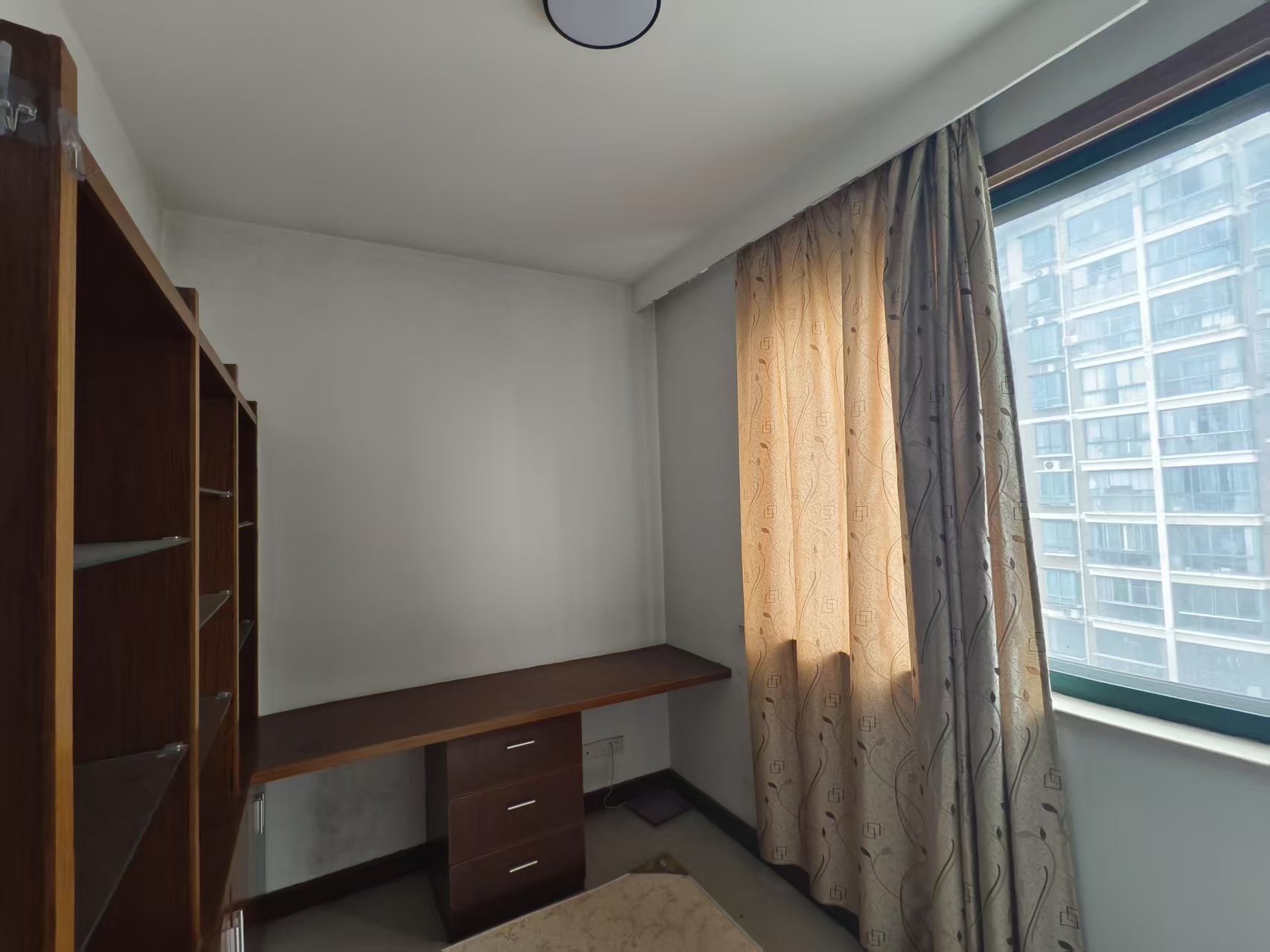 江海皇都私家花园 3室2厅2卫 139m&sup2;