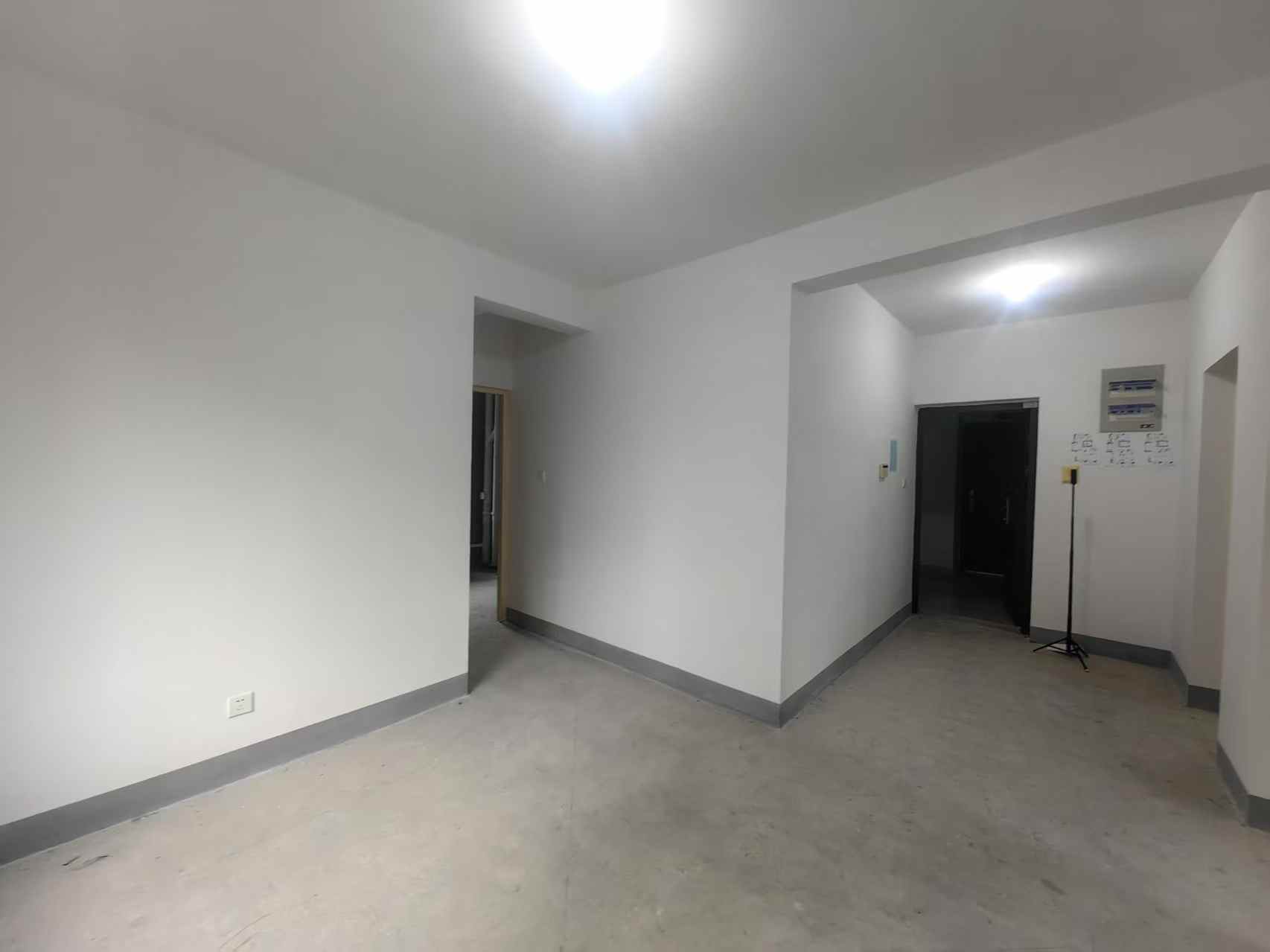 观河华府 2室1厅1卫 79.59m²