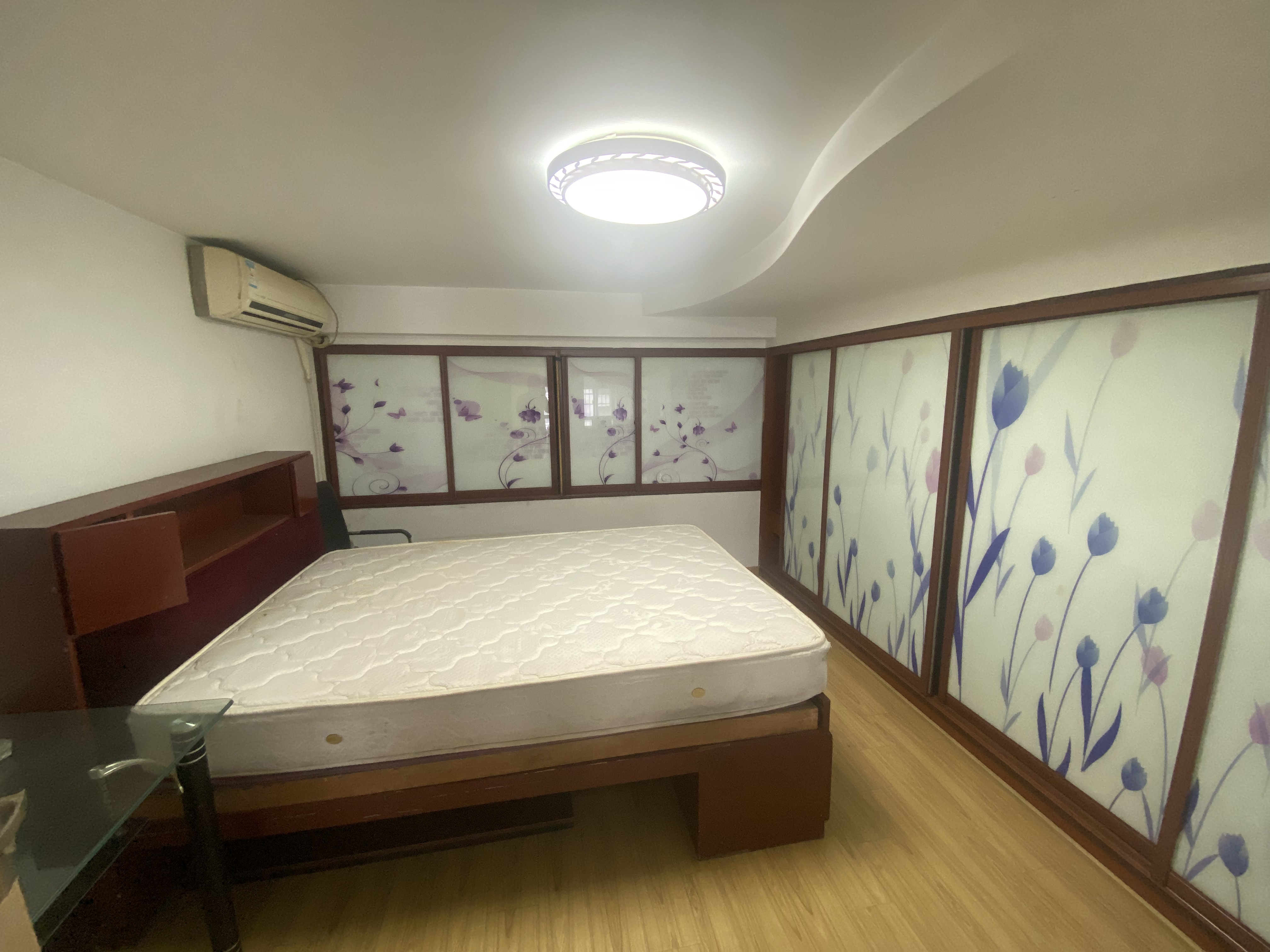 鸿运大厦 2室1厅1卫 64m&sup2;