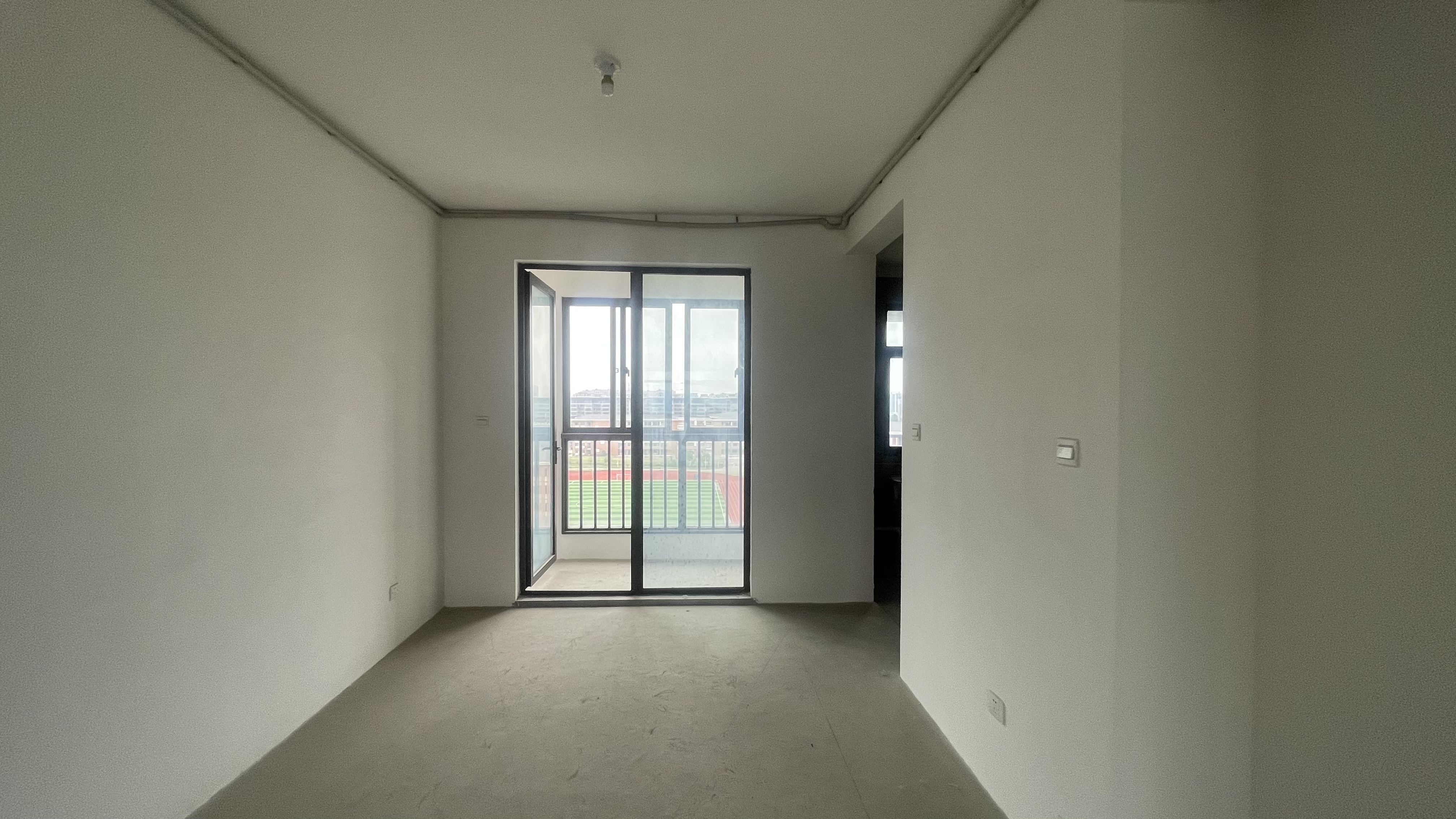 万濠山庄 4室2厅2卫 166m&sup2;