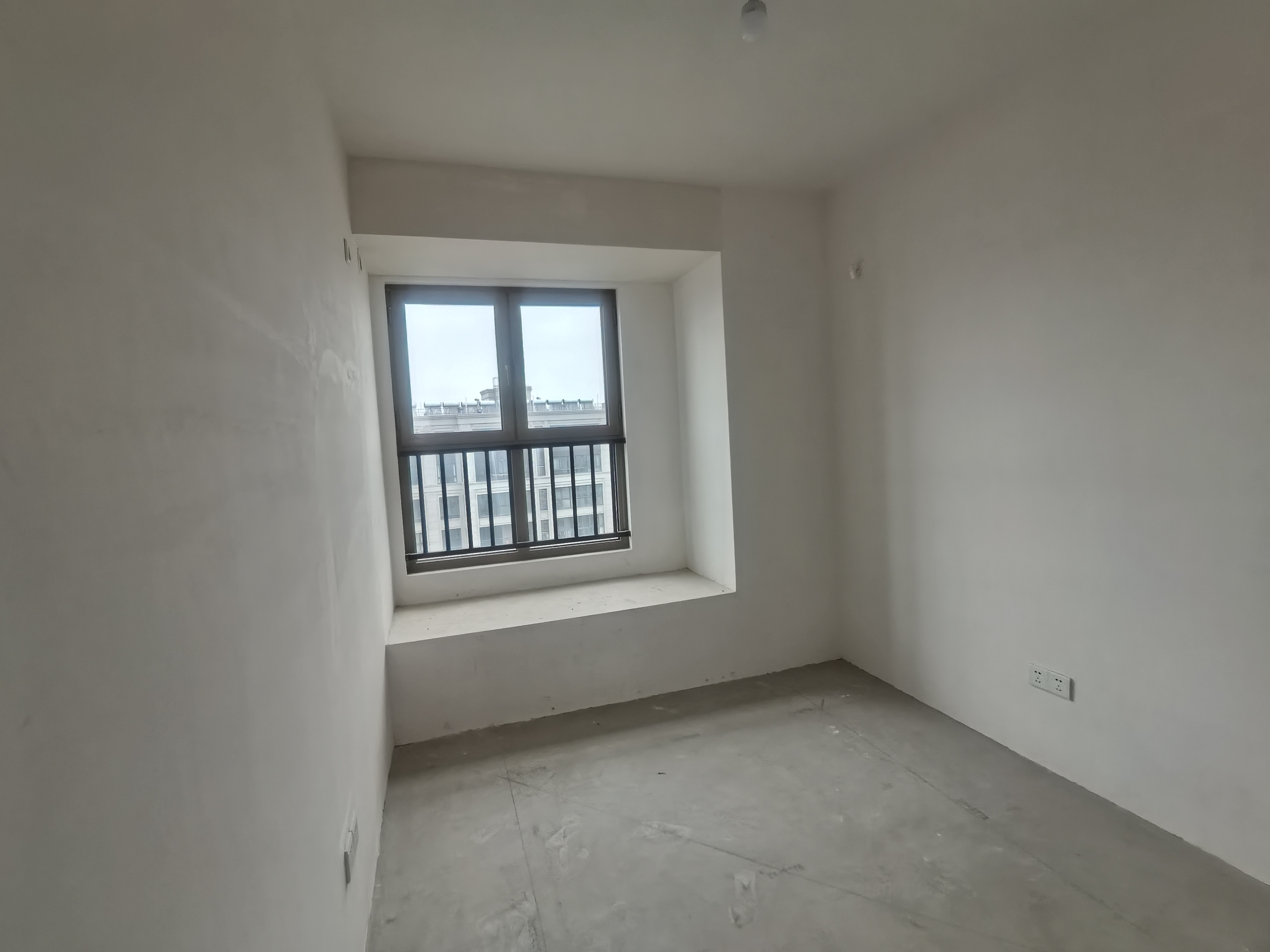 融创荣润&middot;玖樟台 4室2厅2卫 120.99m&sup2;