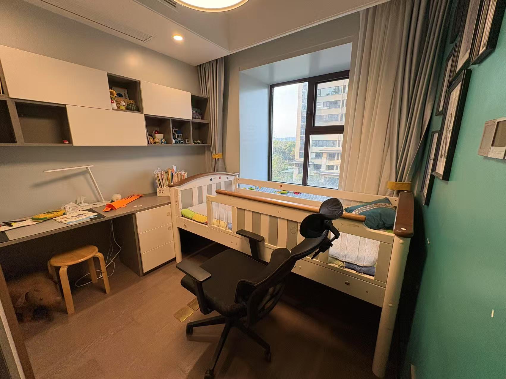 珑府 4室2厅2卫 144.40m&sup2;
