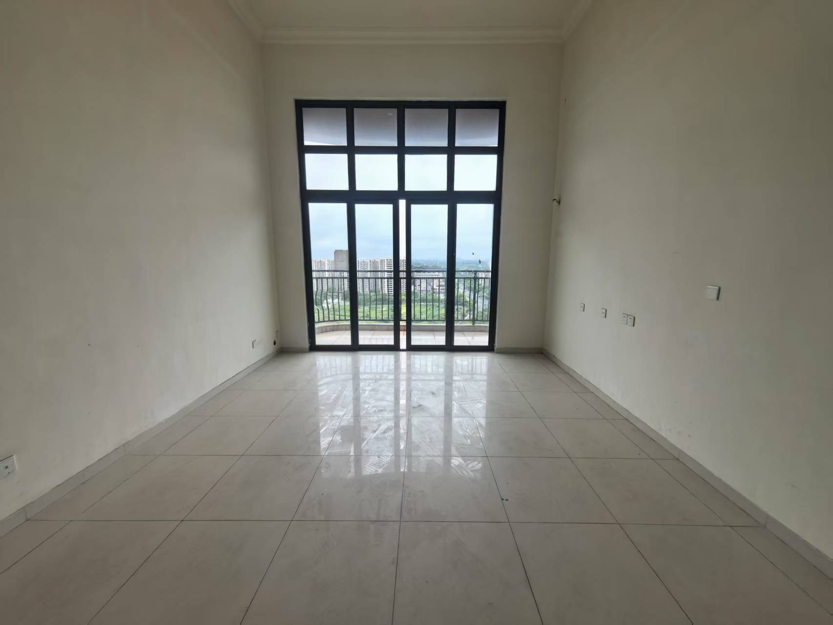 碧桂园天玺湾南区 4室2厅2卫 140m&sup2;