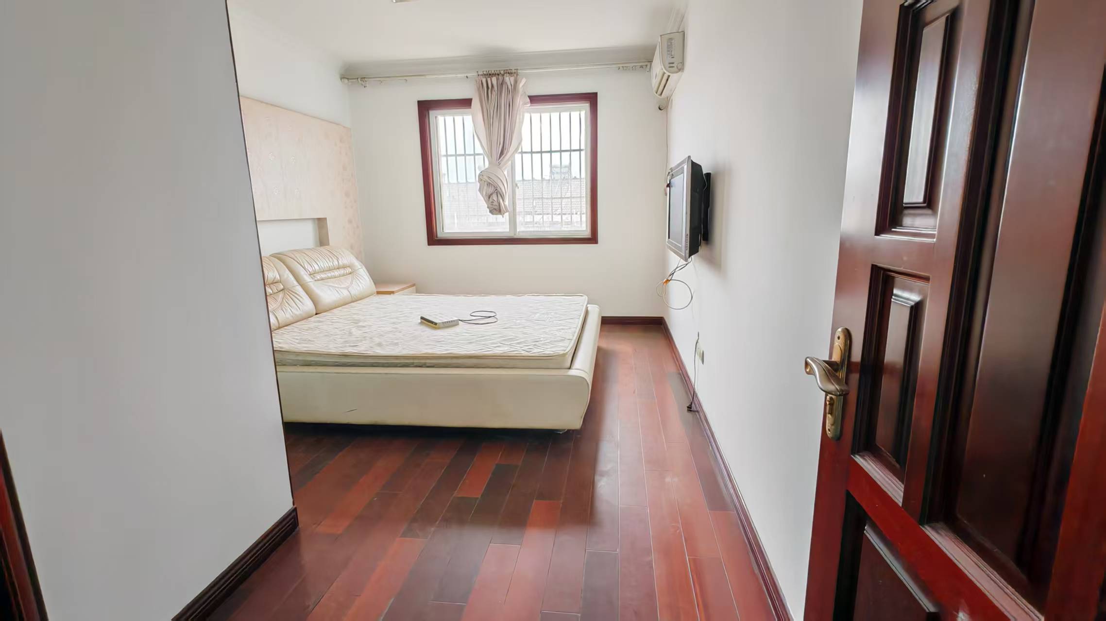 城港花苑 3室1厅1卫 144m&sup2;