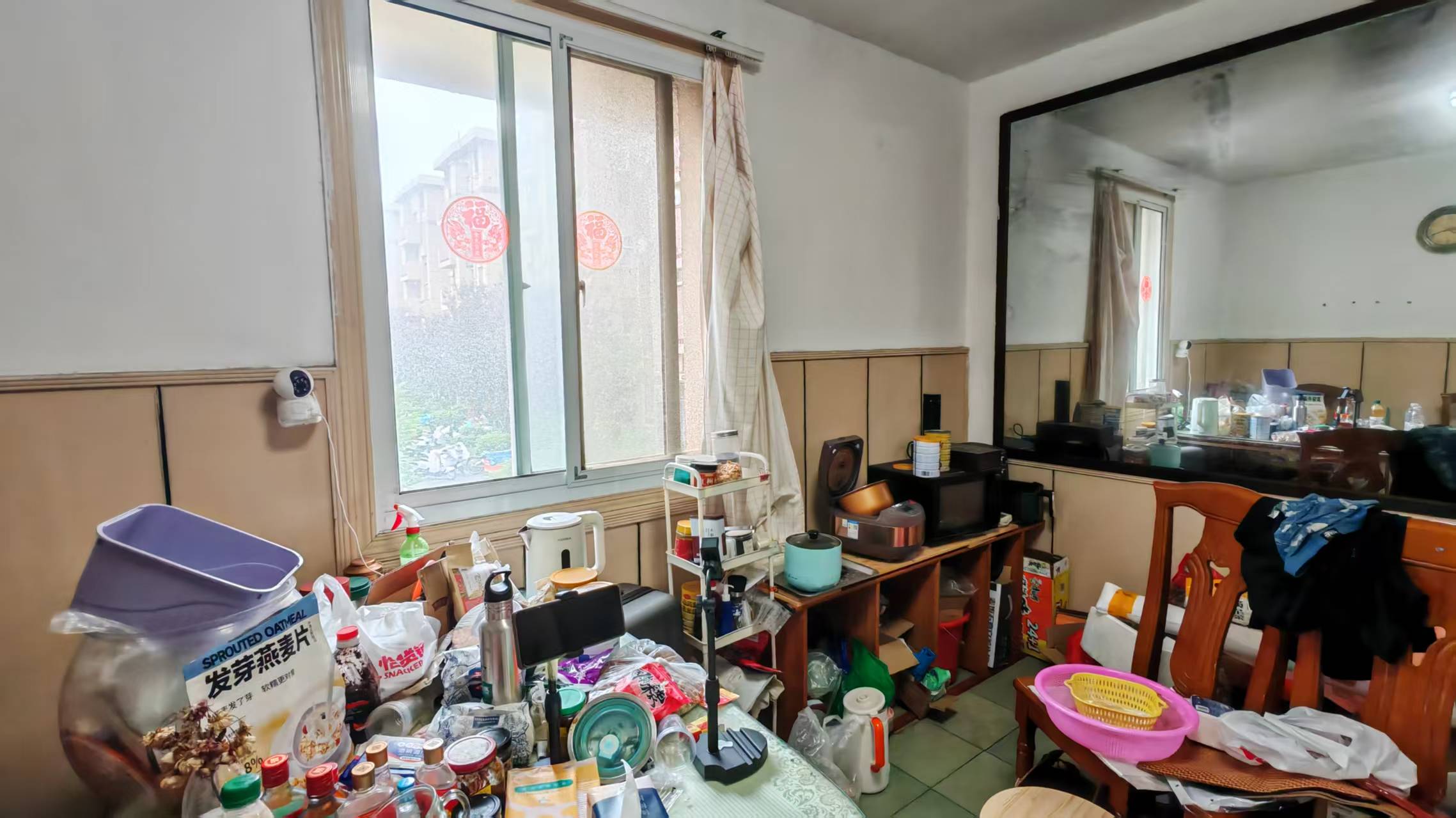 城港新村 2室1厅1卫 68m&sup2;