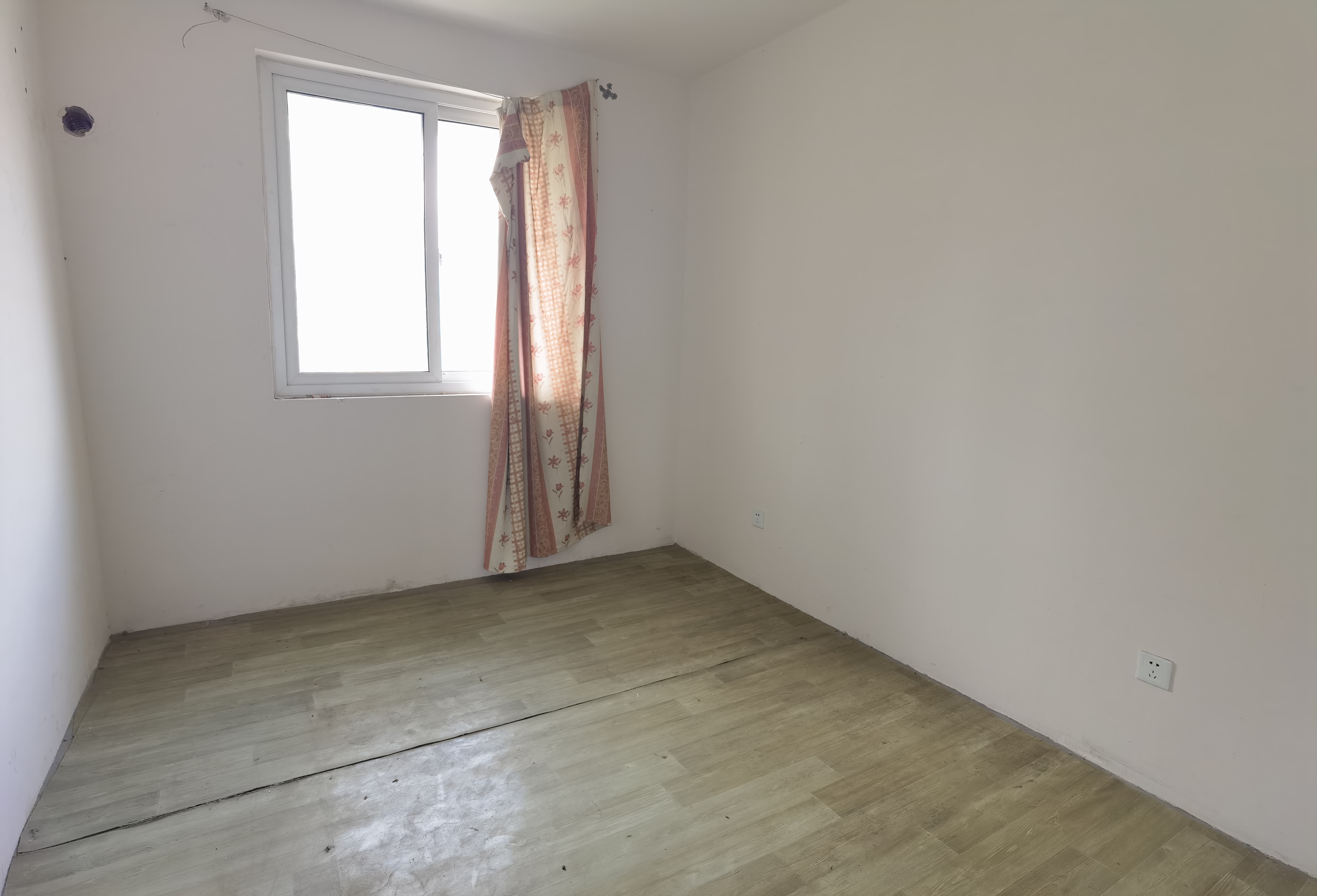 江海东苑 2室2厅1卫 125m&sup2;