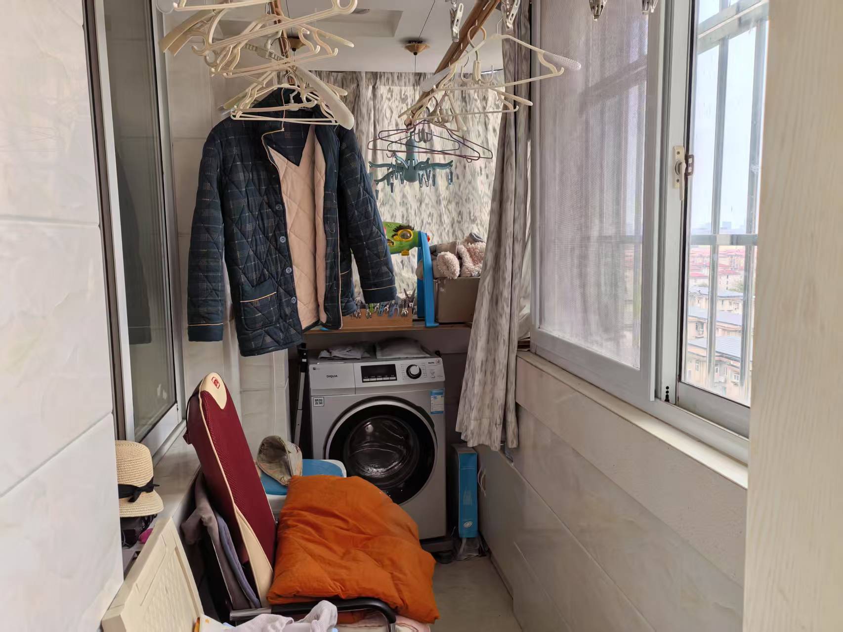 华能大厦 2室1厅1卫 68.7m&sup2;