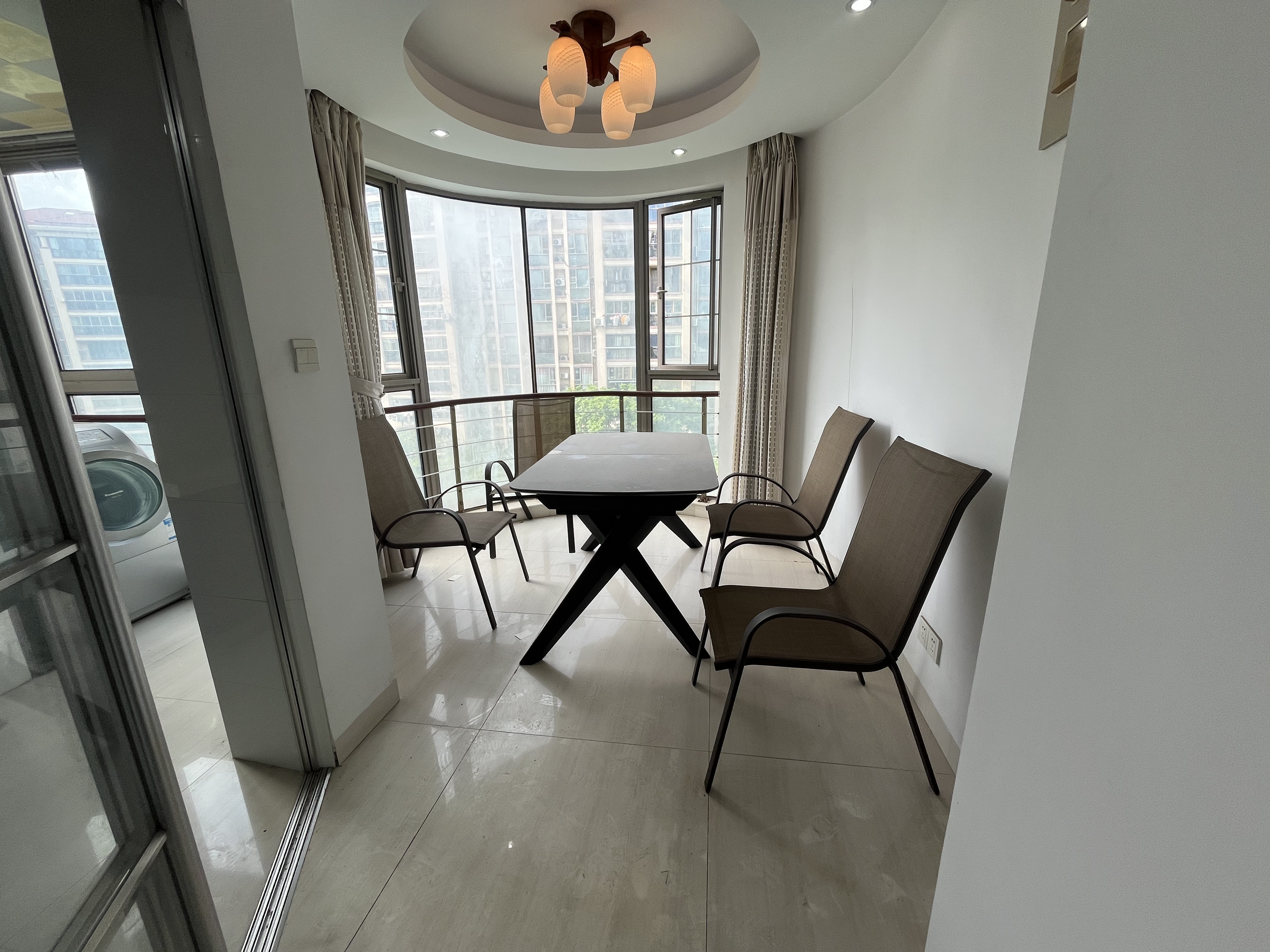 优山美地花园南区 3室2厅2卫 128.9m&sup2;