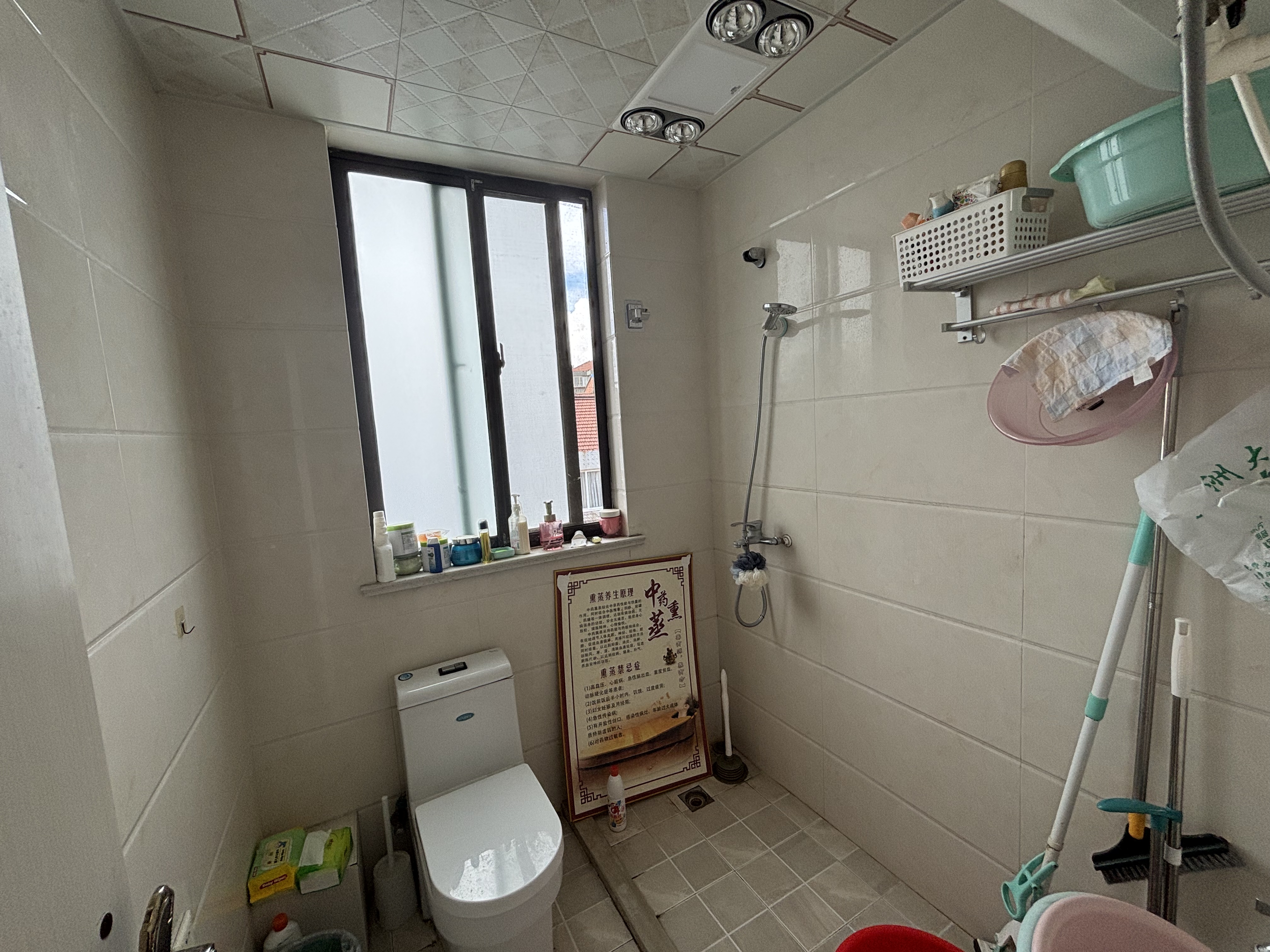 师范桥新村 2室2厅1卫 69m&sup2;
