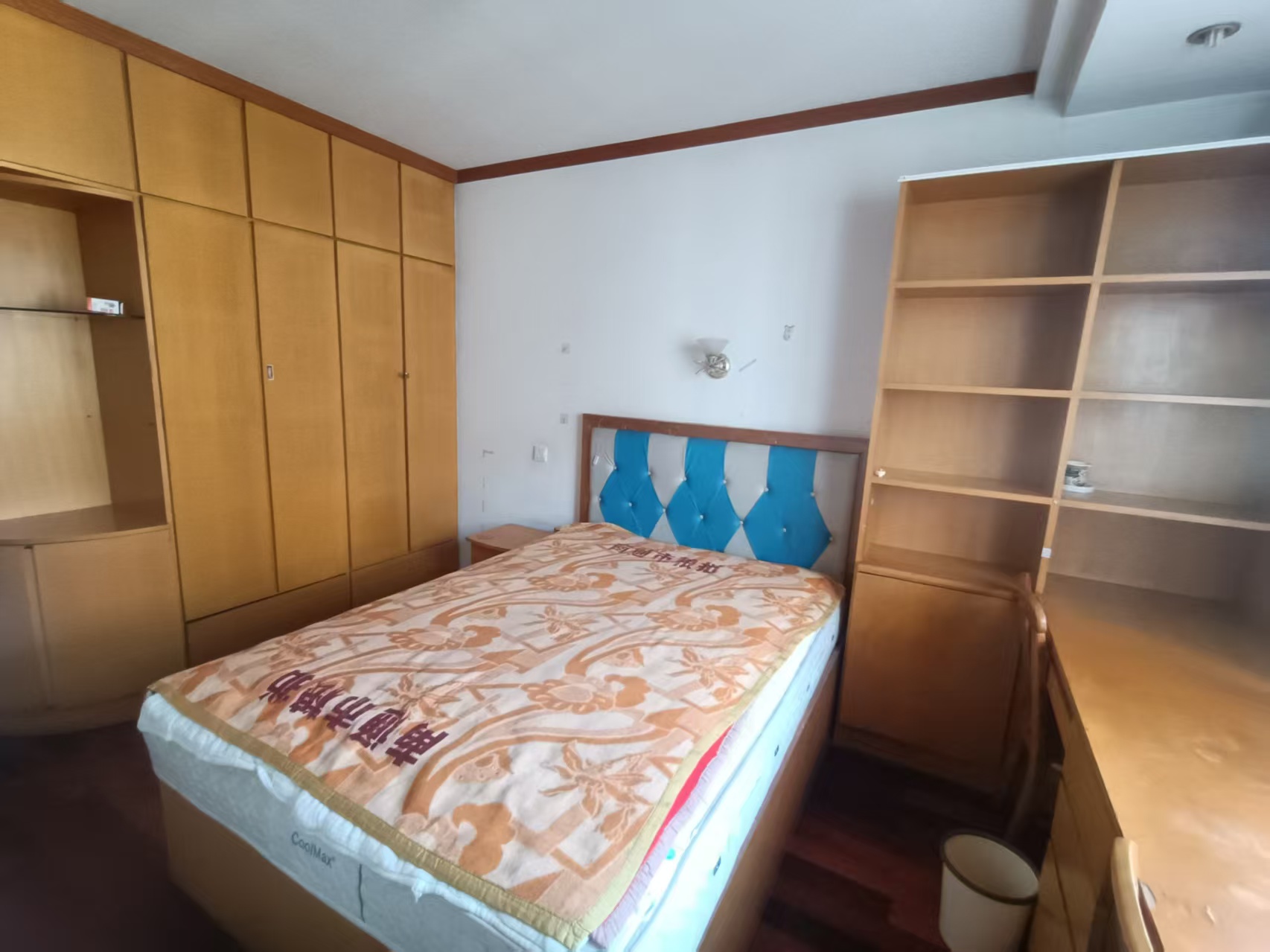 德民花苑东区 3室1厅1卫 126m&sup2;