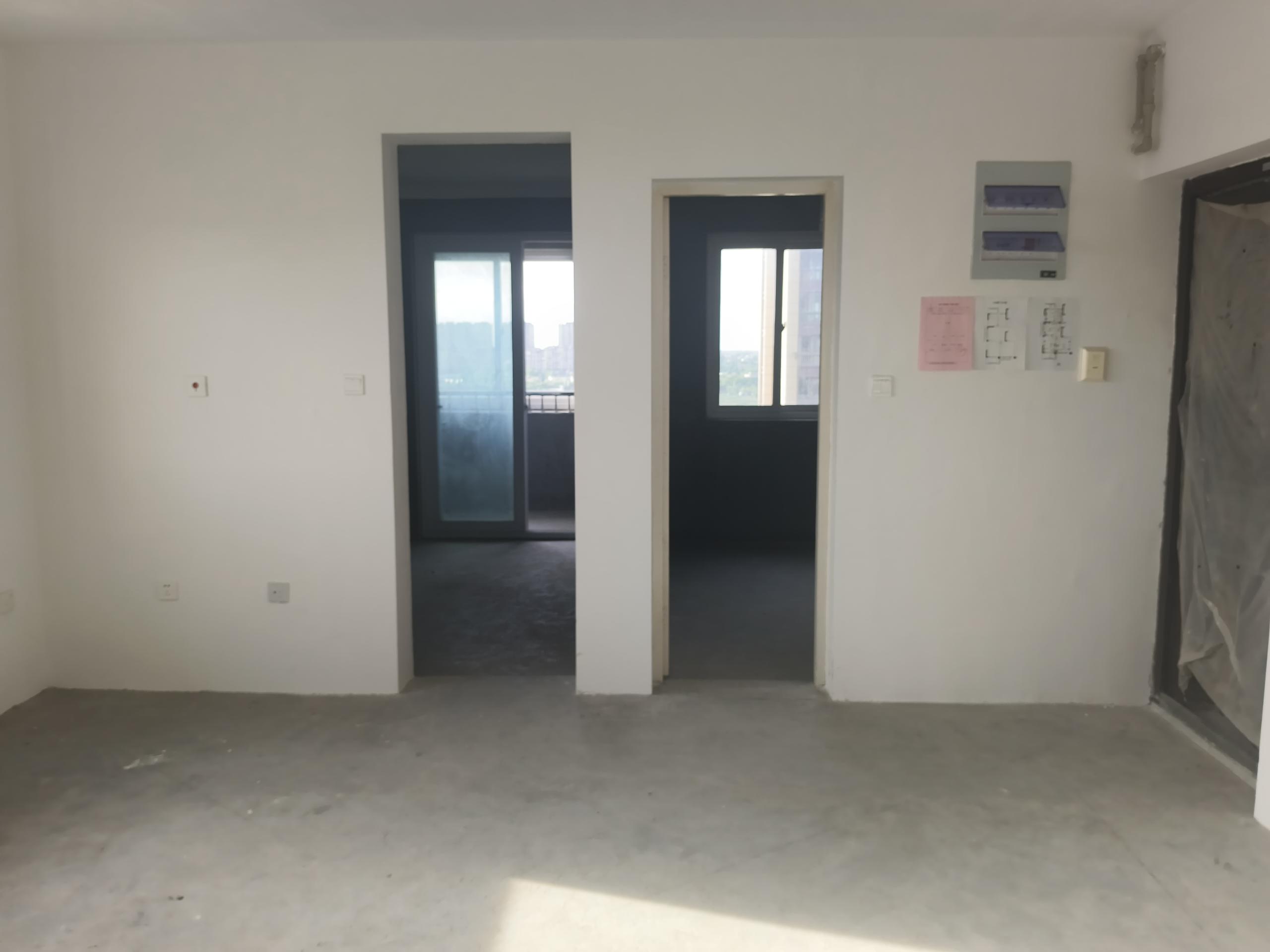 景明花苑 3室2厅1卫 97m²