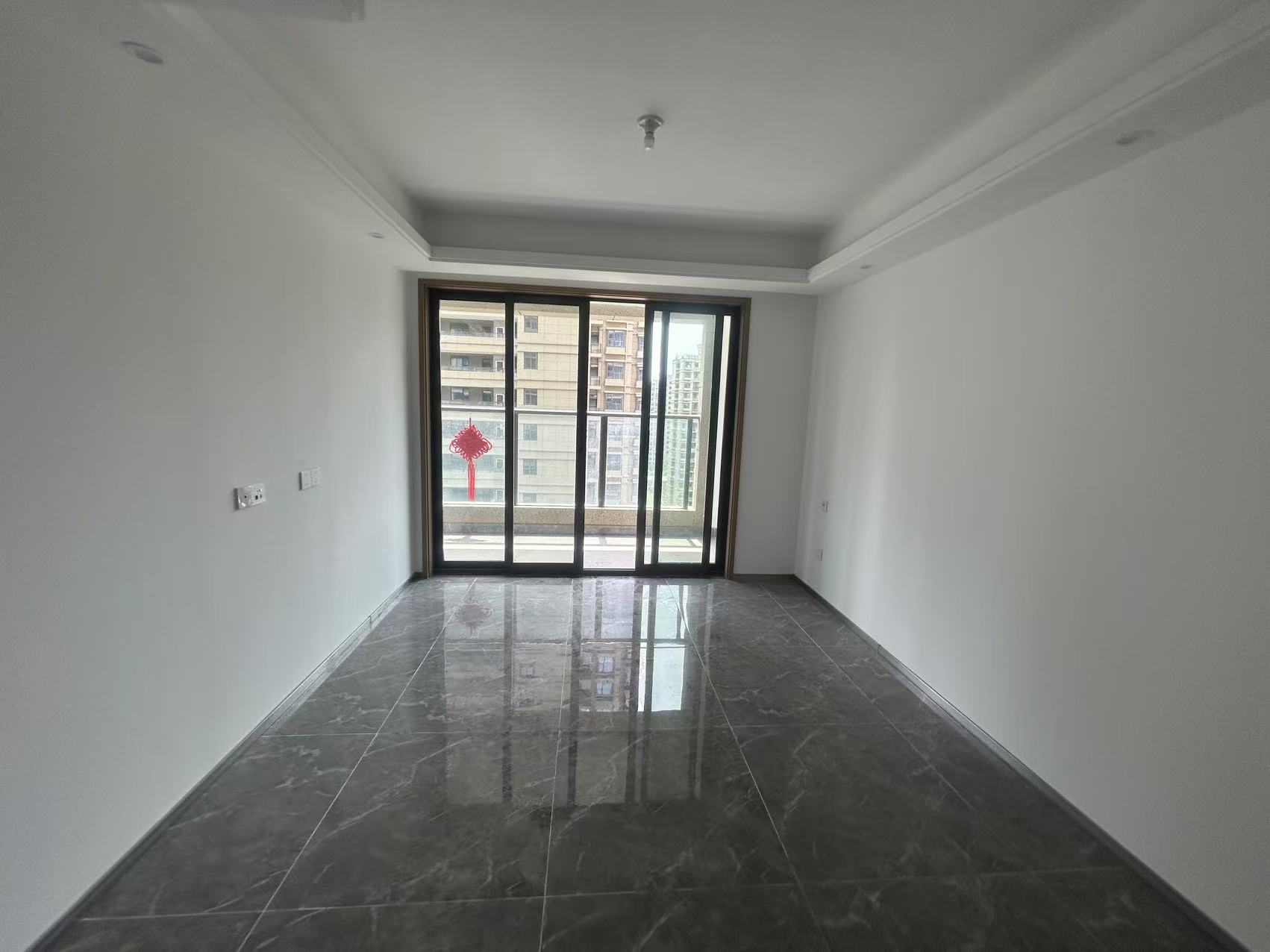 远创宸樾 3室2厅1卫 102.69m&sup2;