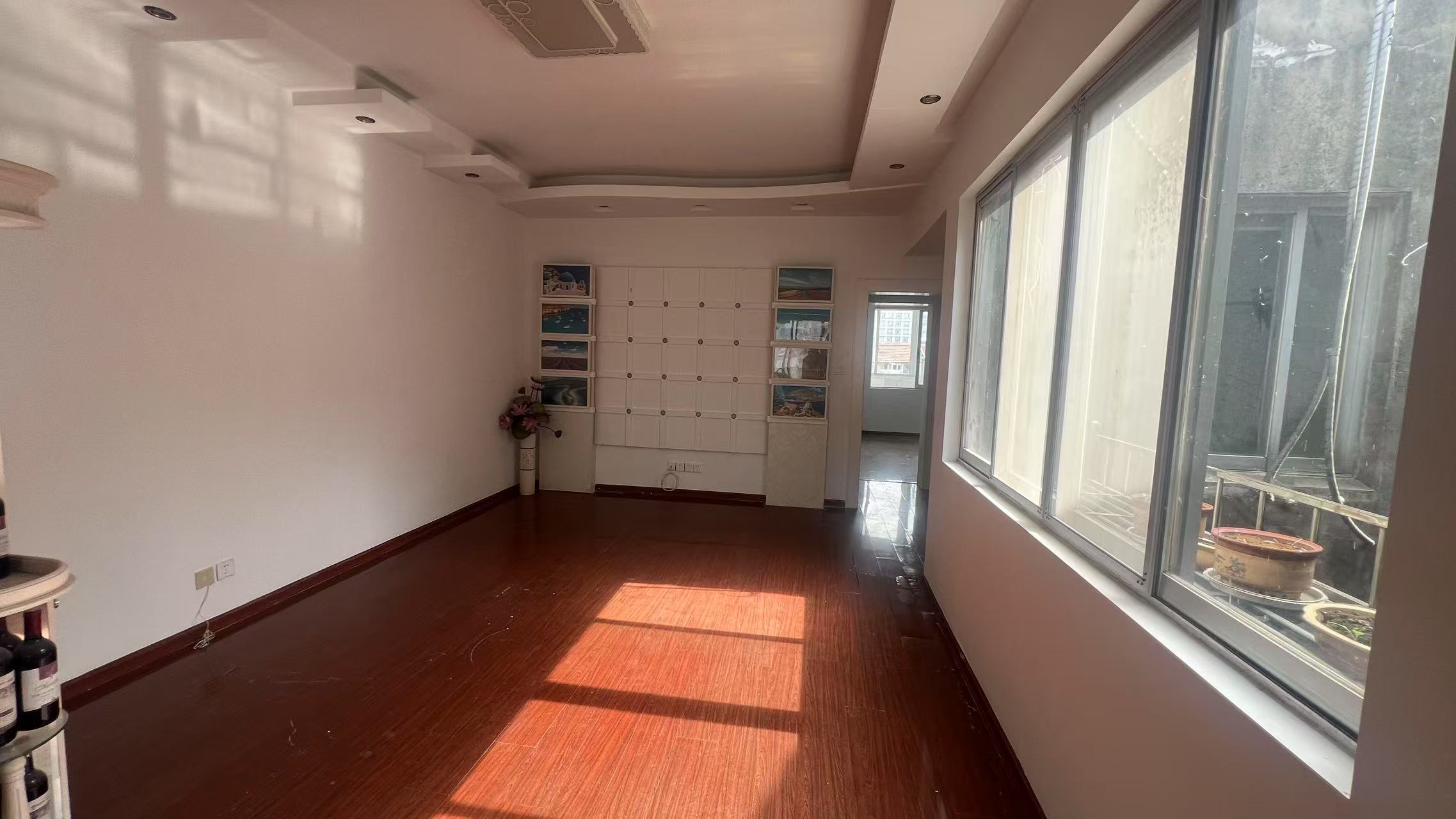 八角亭小区 3室2厅1卫 118m&sup2;