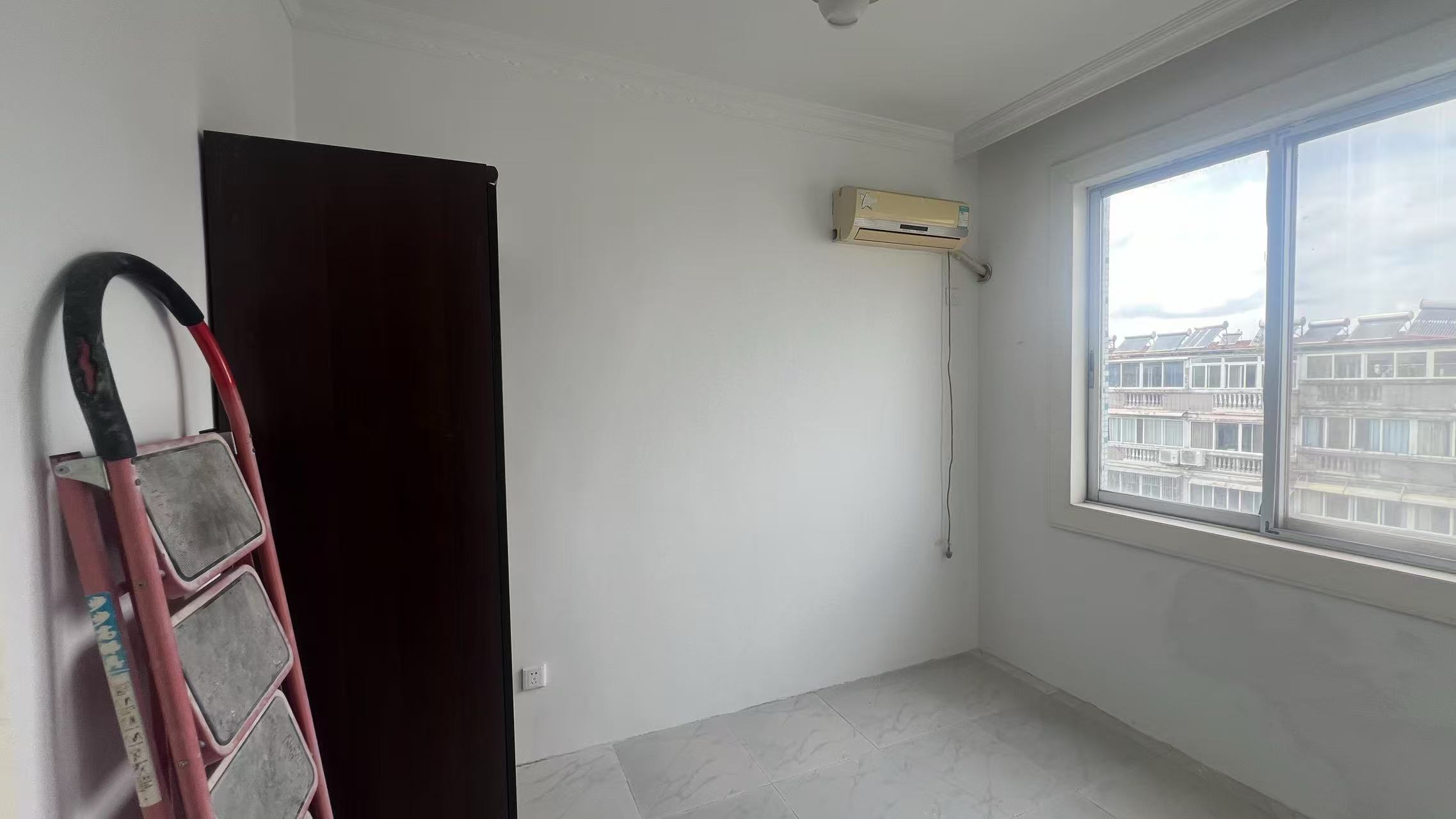 八角亭小区 3室2厅1卫 118m&sup2;