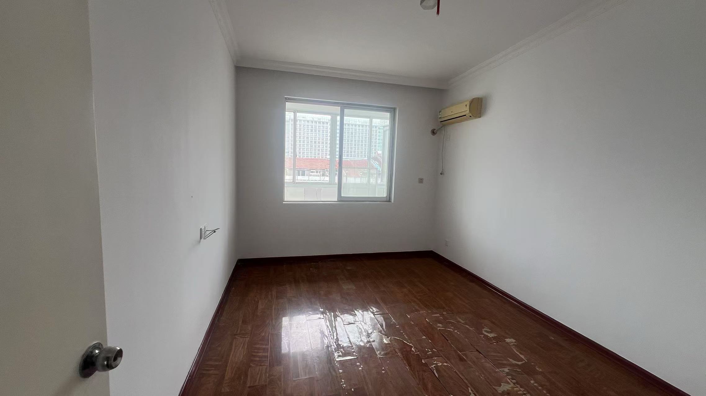 八角亭小区 3室2厅1卫 118m&sup2;