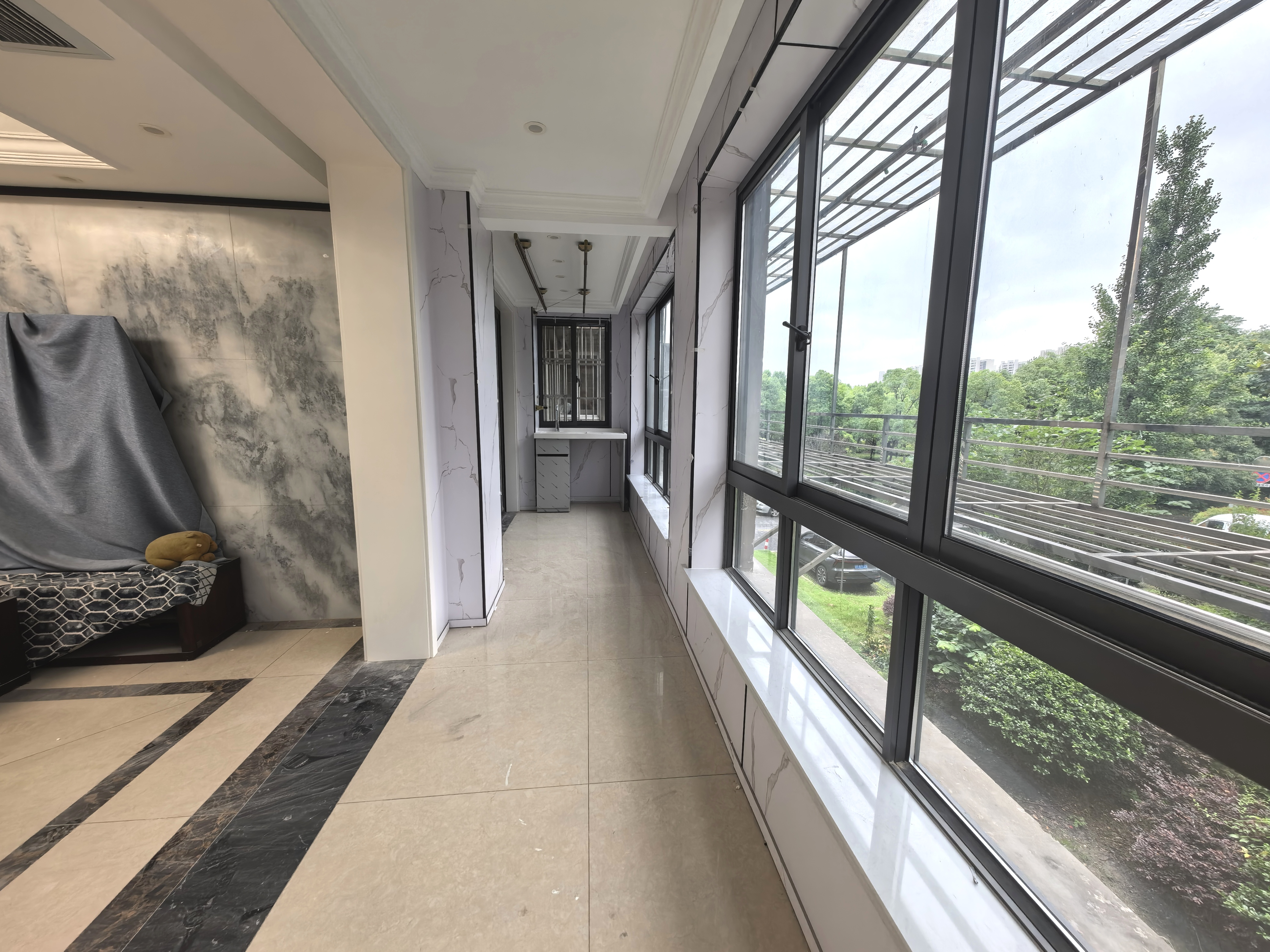 公园南苑 3室2厅2卫 138.00m&sup2;