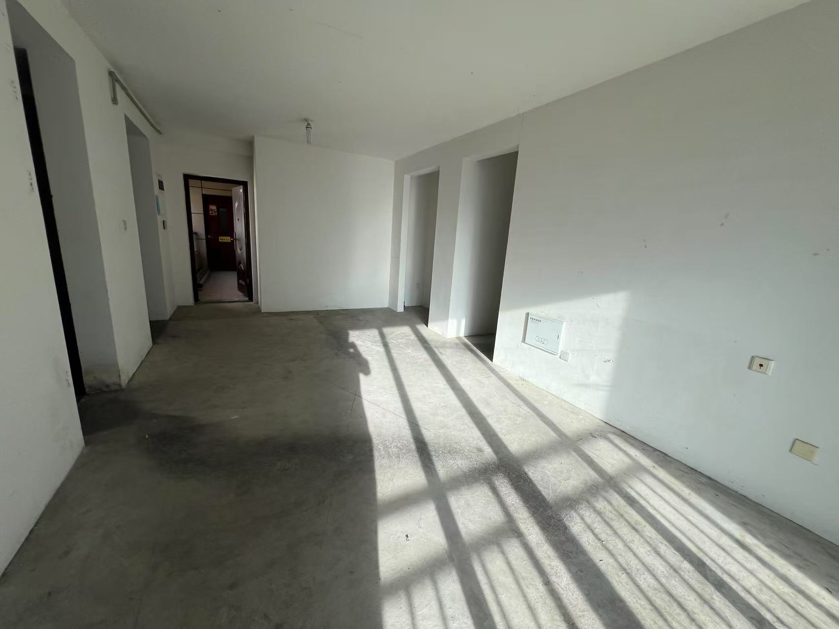 皇家花园北区 3室2厅1卫 119.00m&sup2;