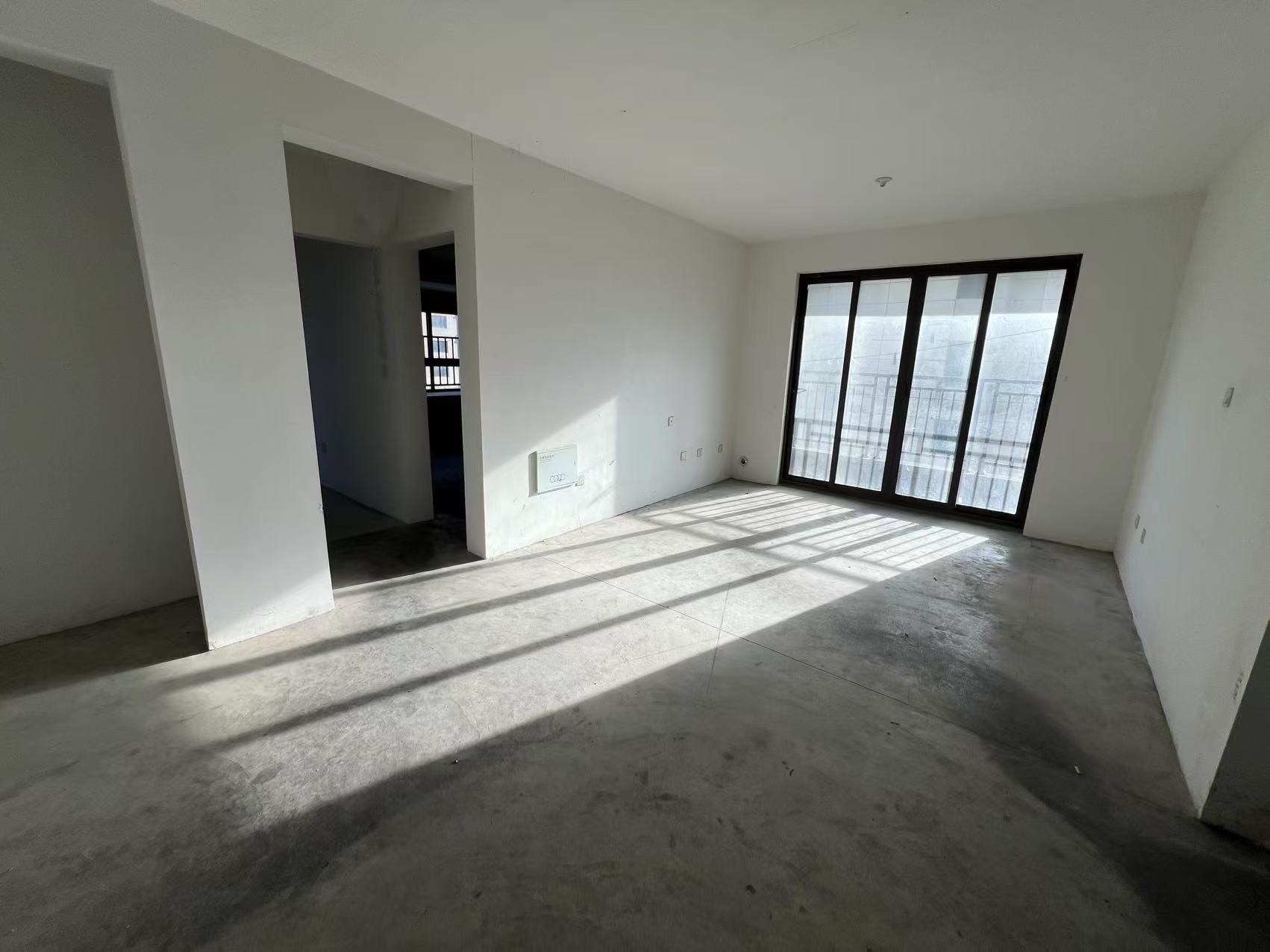 皇家花园北区 3室2厅1卫 119.00m&sup2;