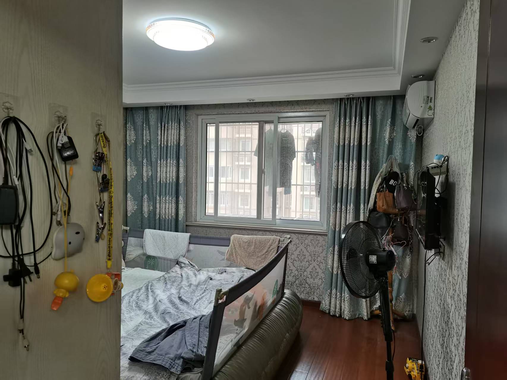 景和花苑 3室1厅1卫 113m&sup2;