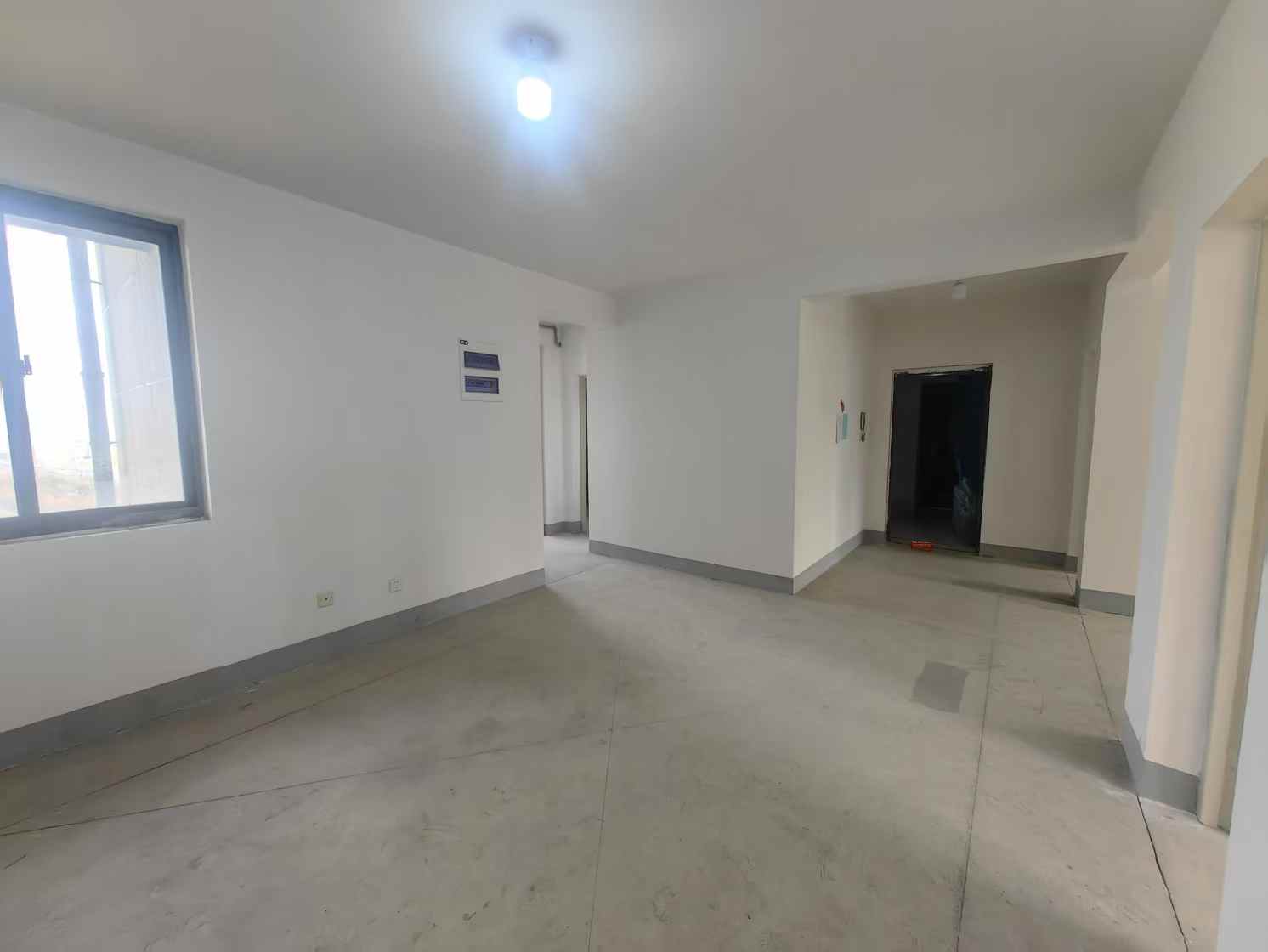 兴石花园 3室1厅1卫 106.18m&sup2;