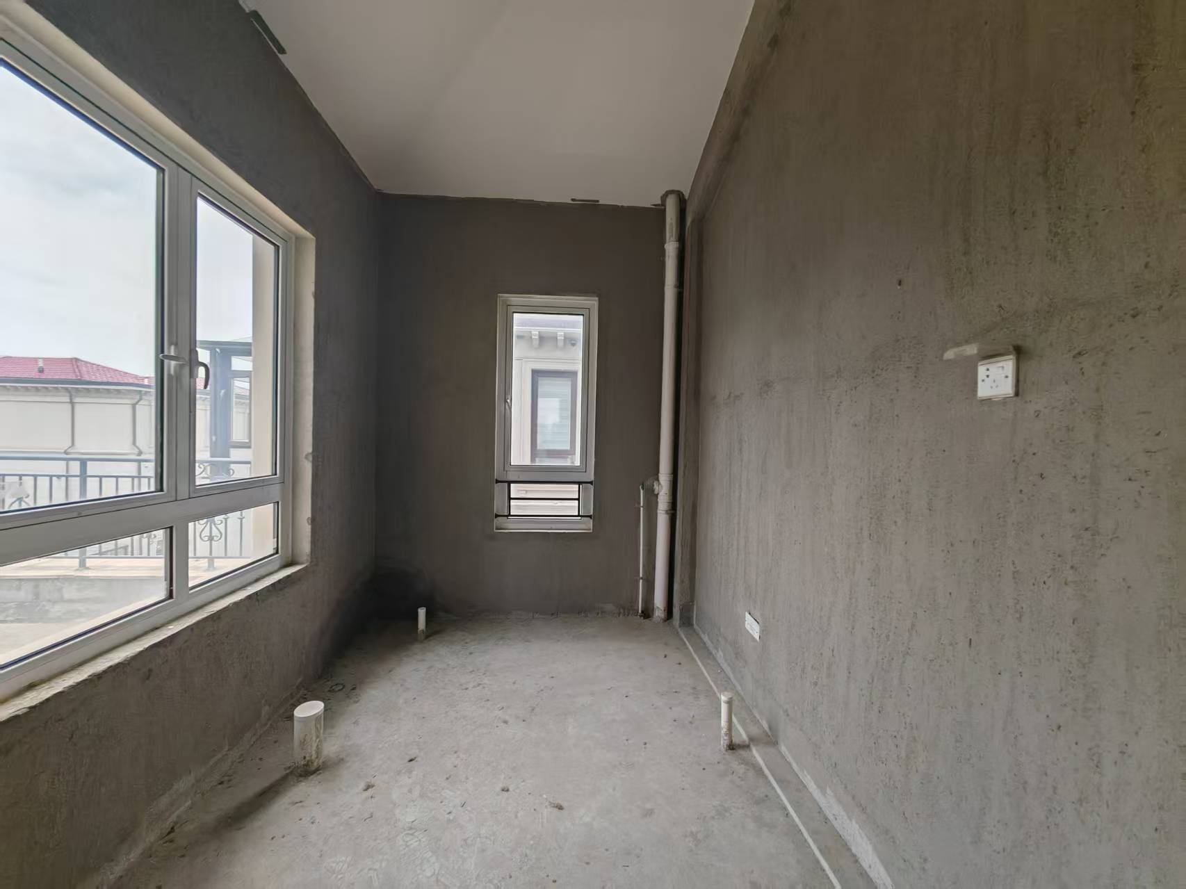 顺发御园 5室2厅4卫 371m&sup2;
