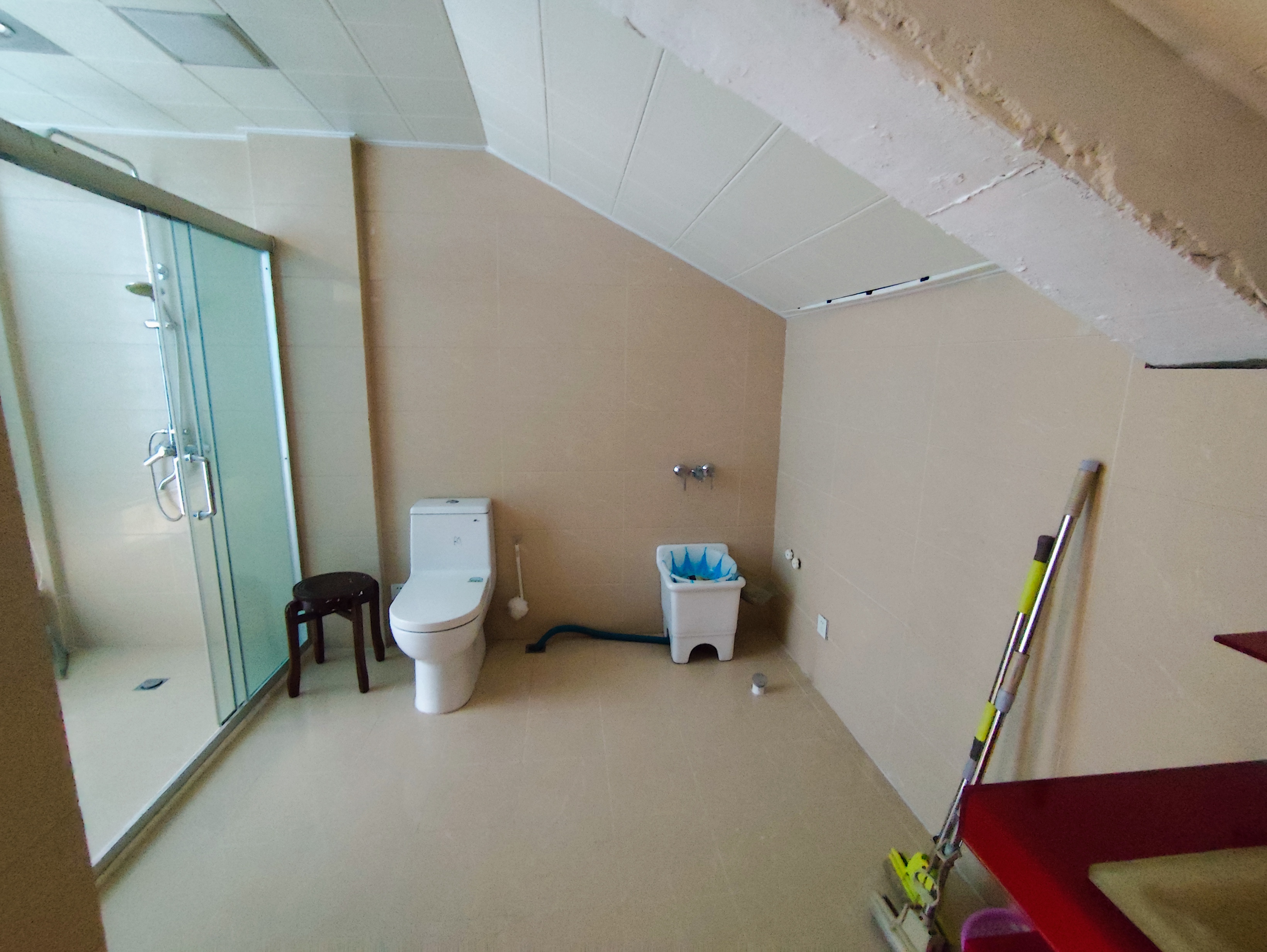 金水湾花园 4室2厅3卫 208.23m&sup2;