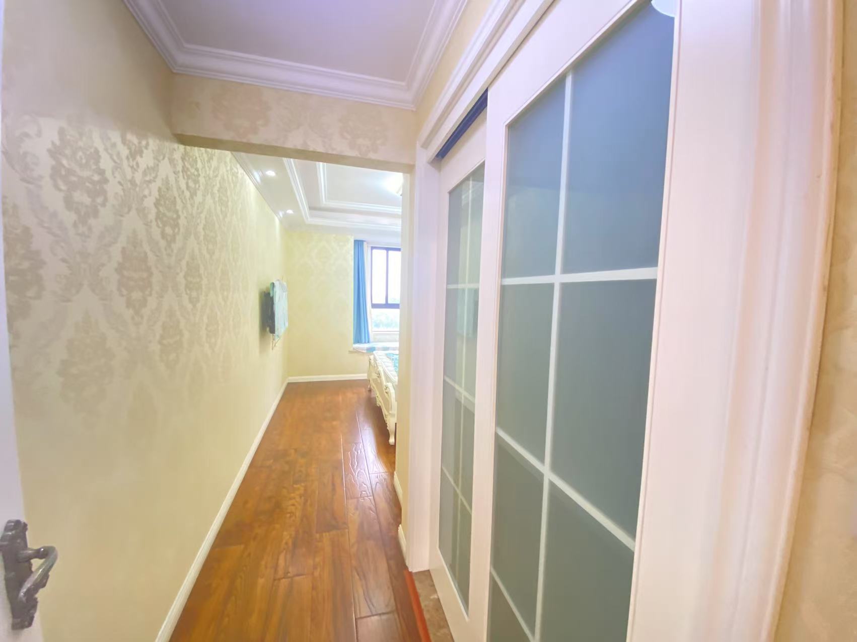 万濠星城 4室2厅1卫 142.37m&sup2;