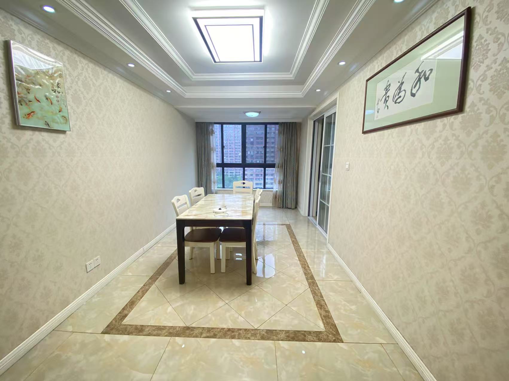 万濠星城 4室2厅1卫 142.37m&sup2;