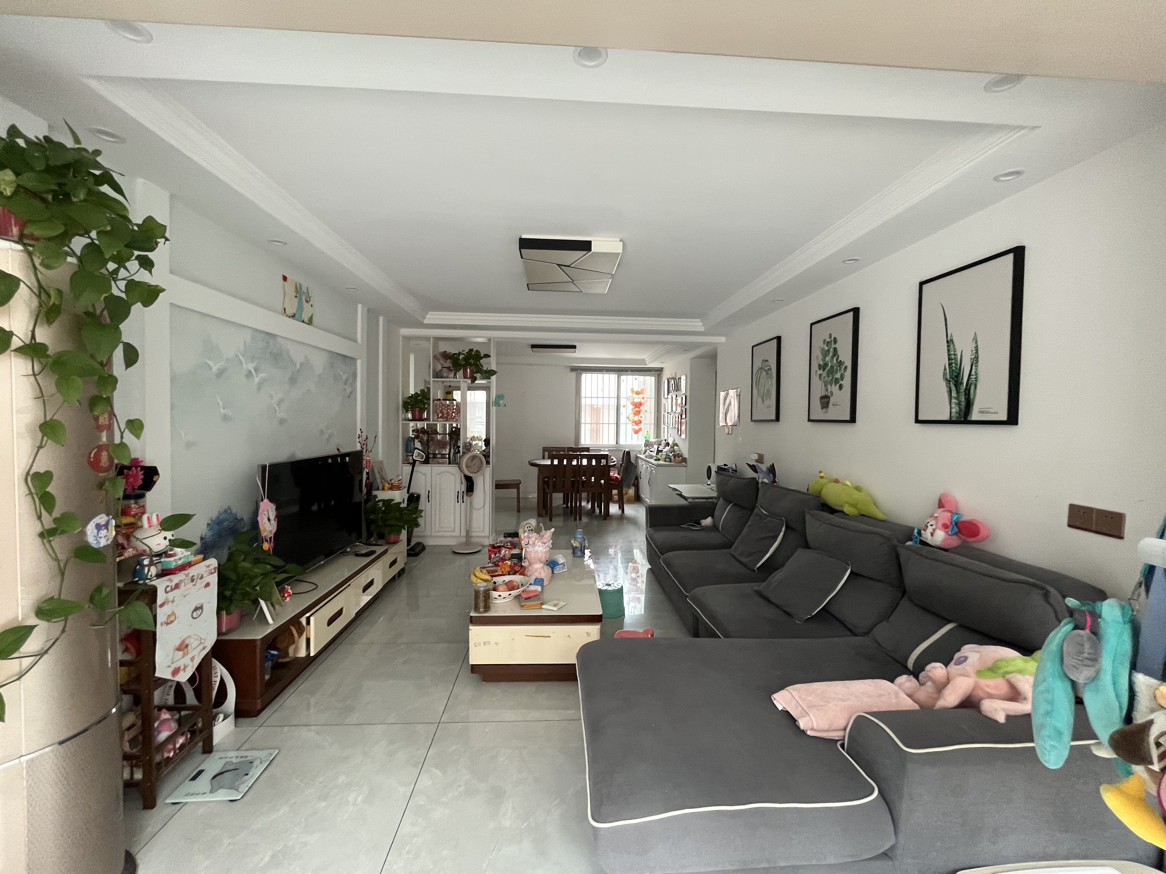 姚港路22号 3室2厅2卫 124.64m²