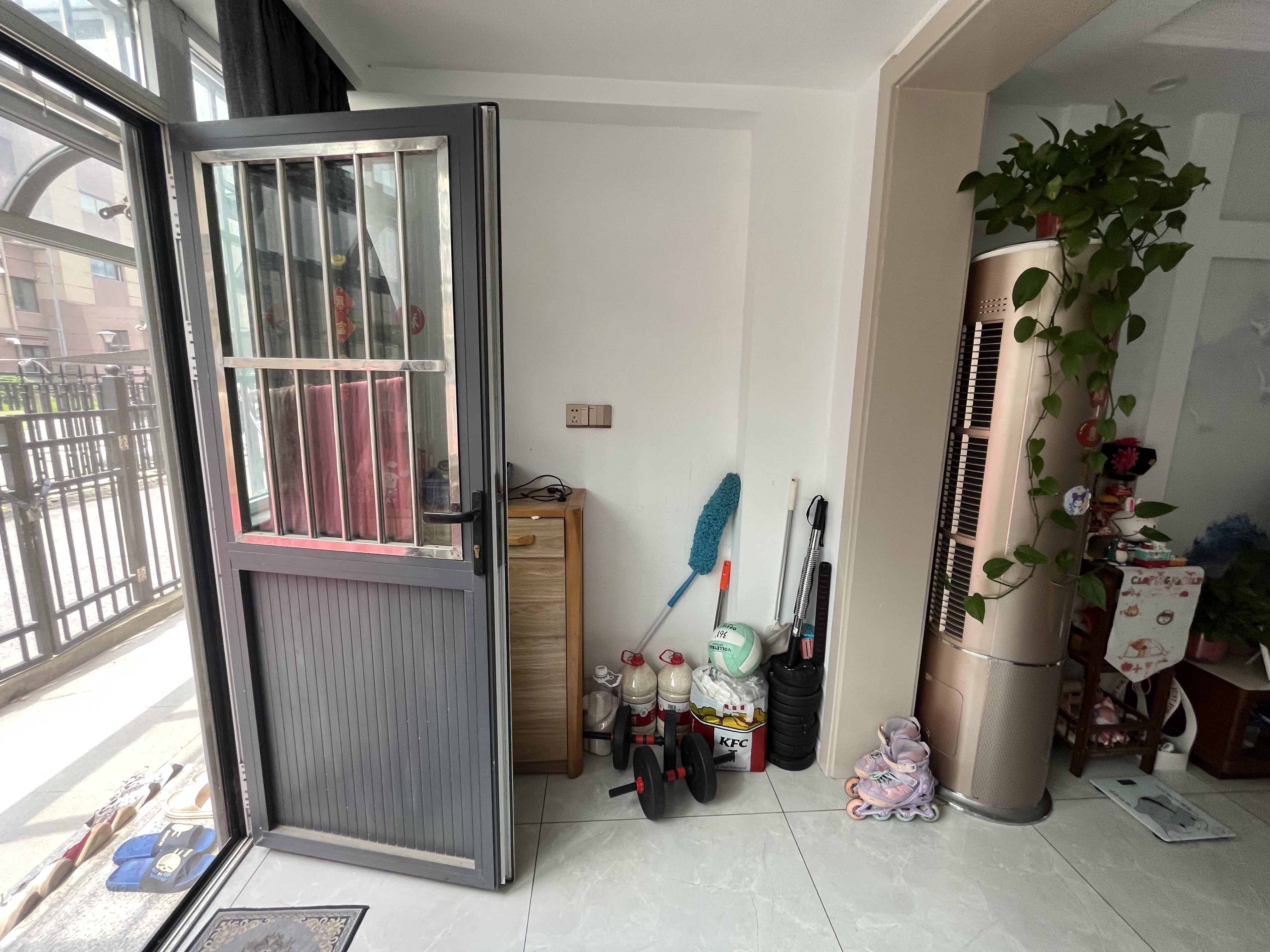 姚港路22号 3室2厅2卫 124.64m&sup2;