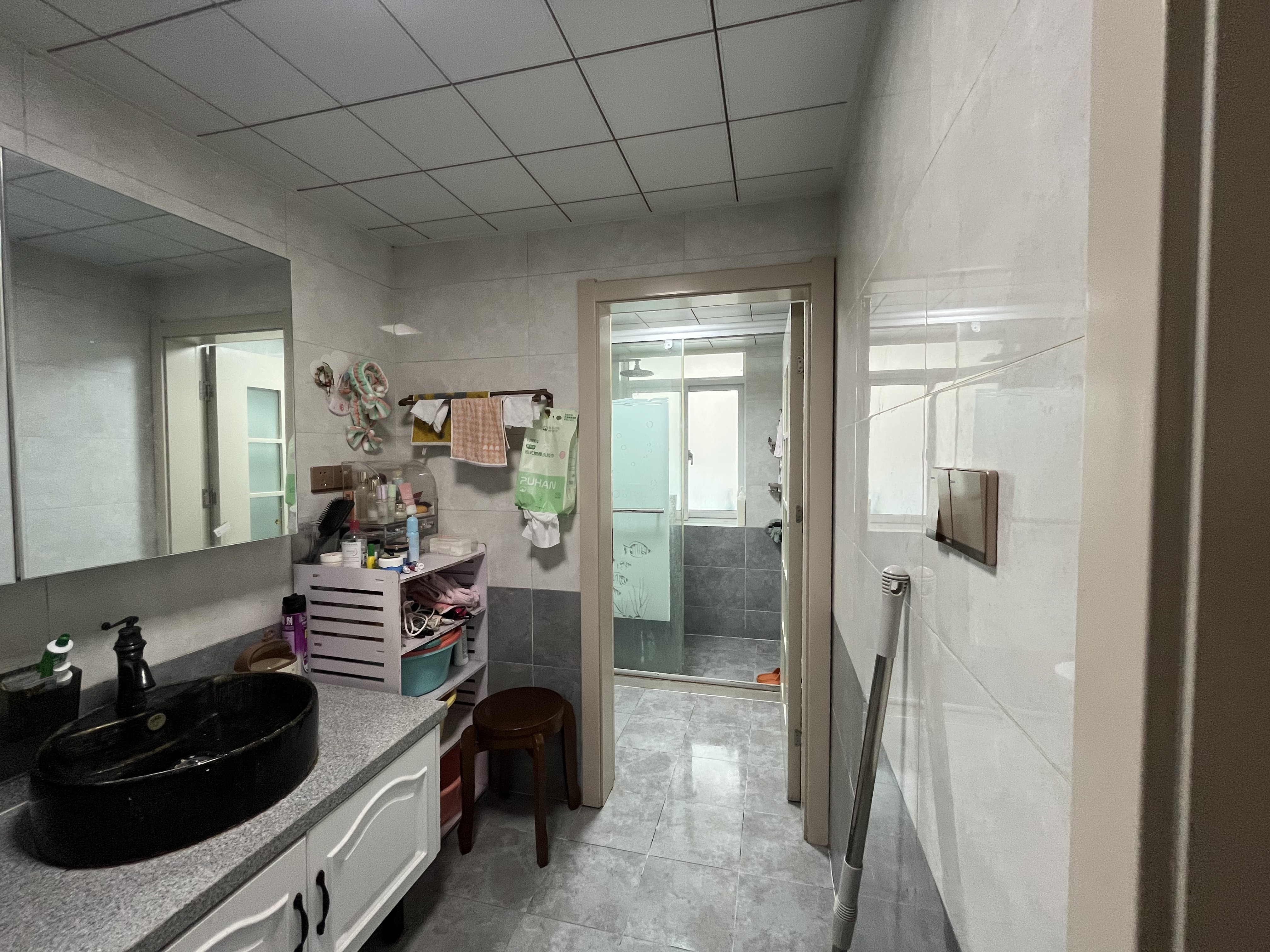 姚港路22号 3室2厅2卫 124.64m&sup2;