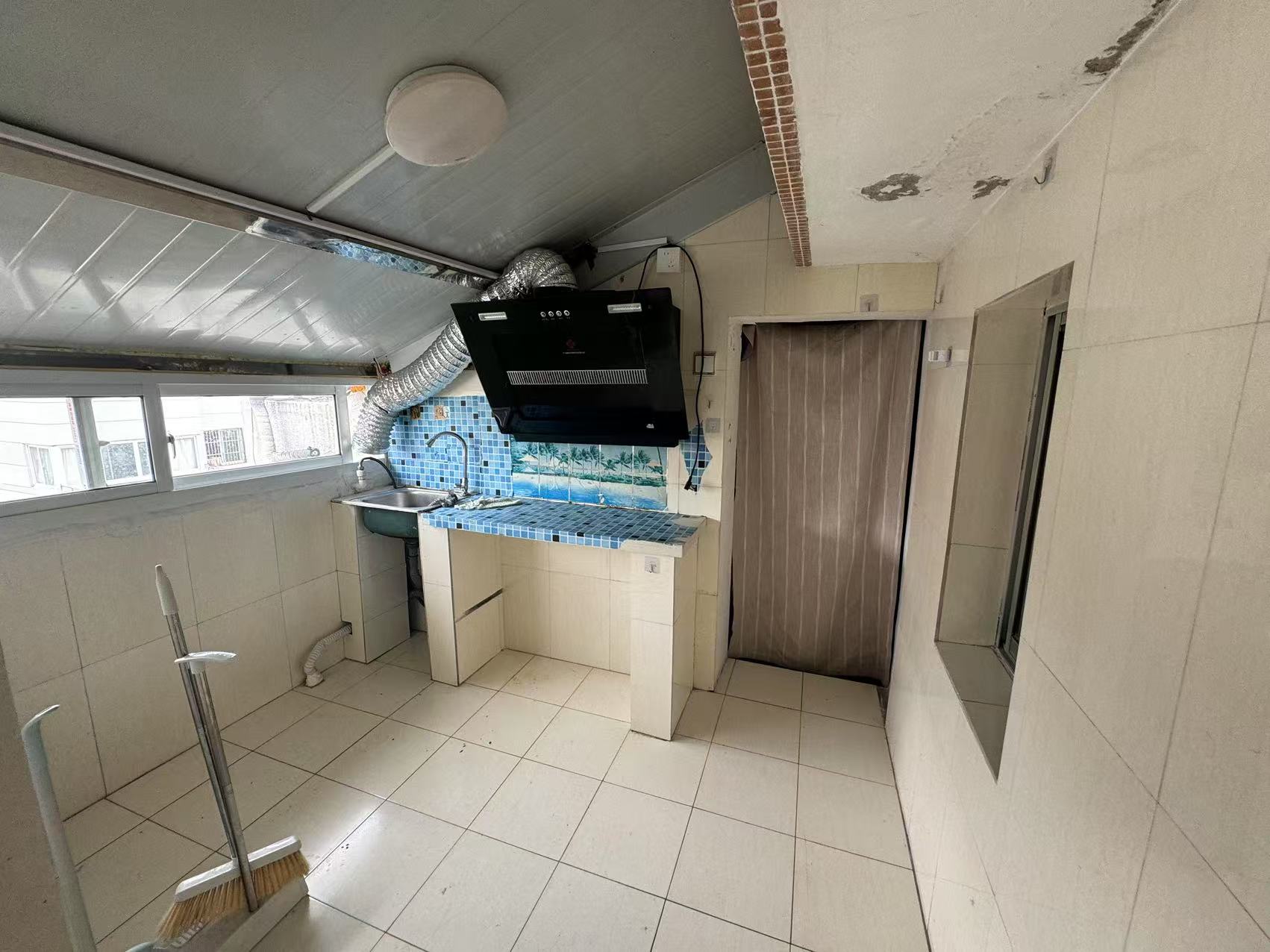 北濠桥东村 2室2厅1卫 70m&sup2;