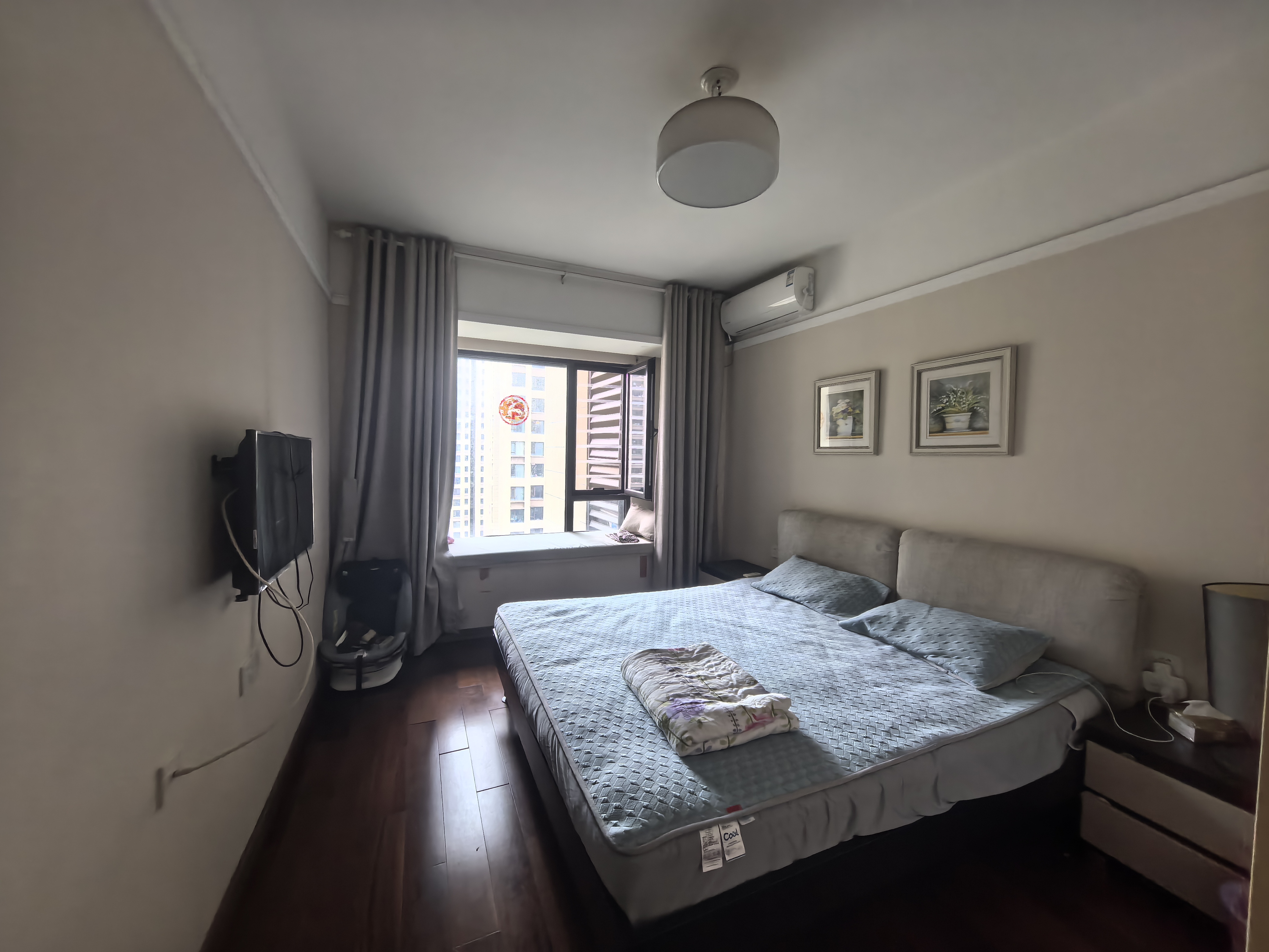 万科濠河传奇 3室2厅2卫 131m&sup2;