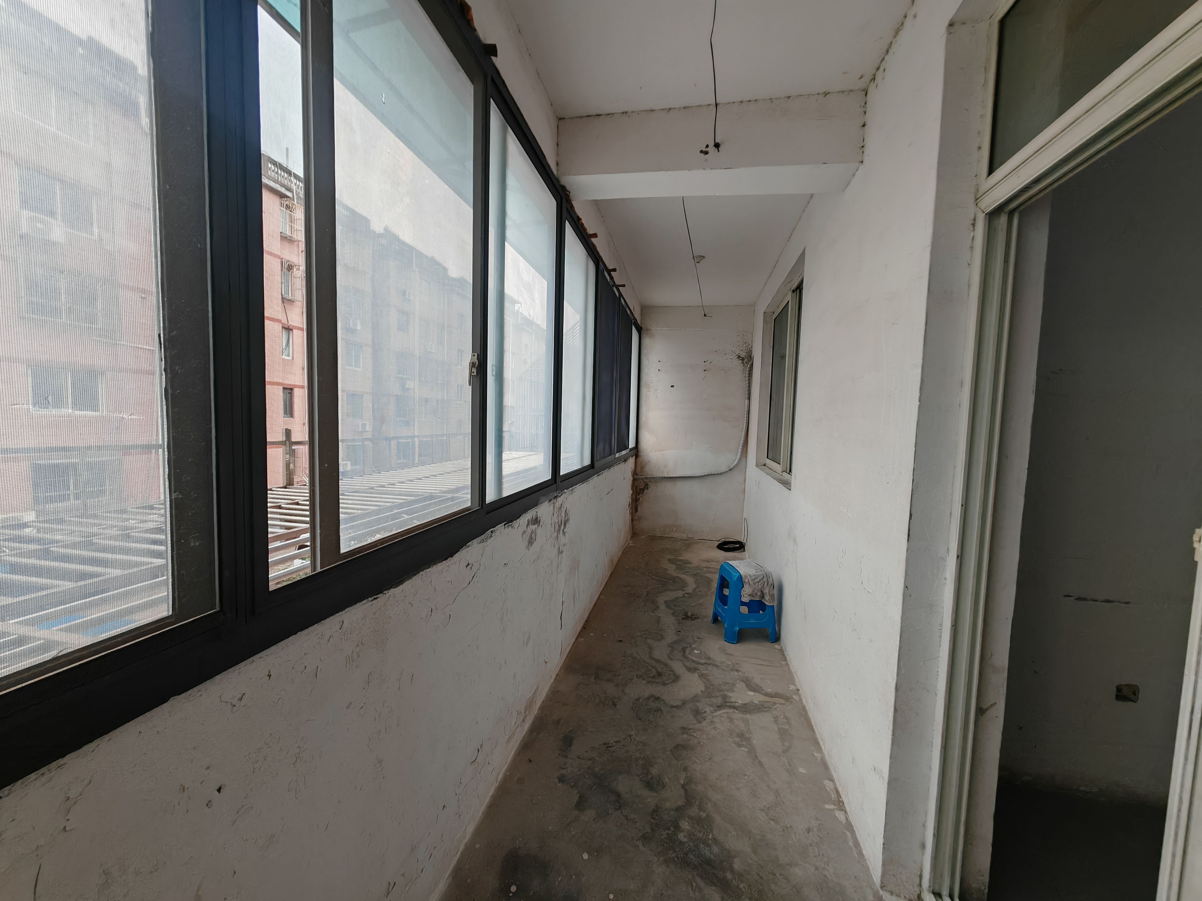 百家花苑 2室2厅1卫 91m&sup2;