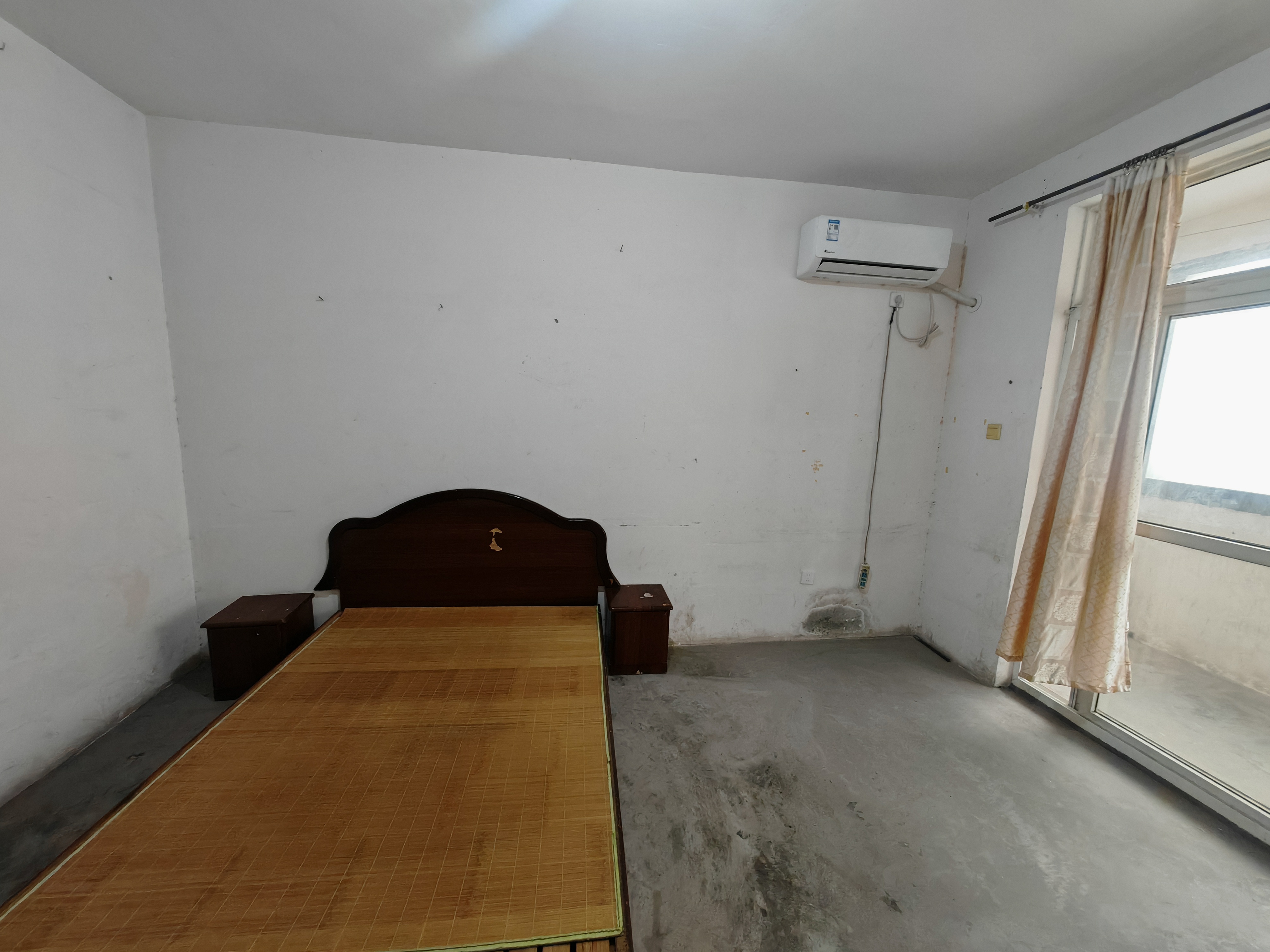 百家花苑 2室2厅1卫 91m&sup2;