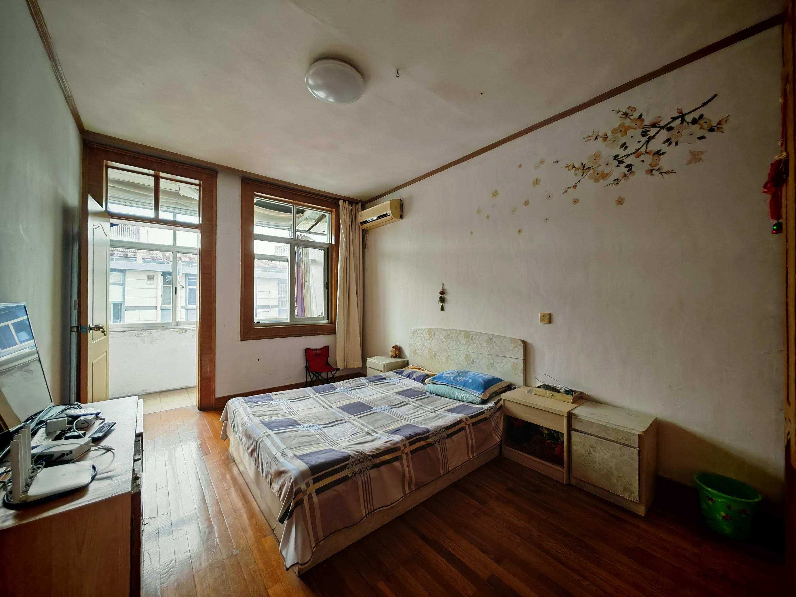 北街新村 3室1厅1卫 82.37m&sup2;