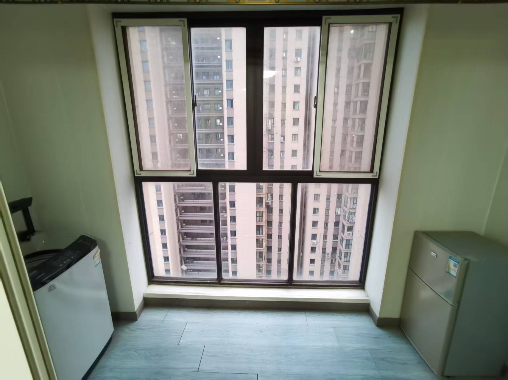景瑞御府 2室2厅1卫 82m&sup2;