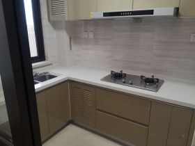 云樾东方 3室2厅2卫 124m&sup2;