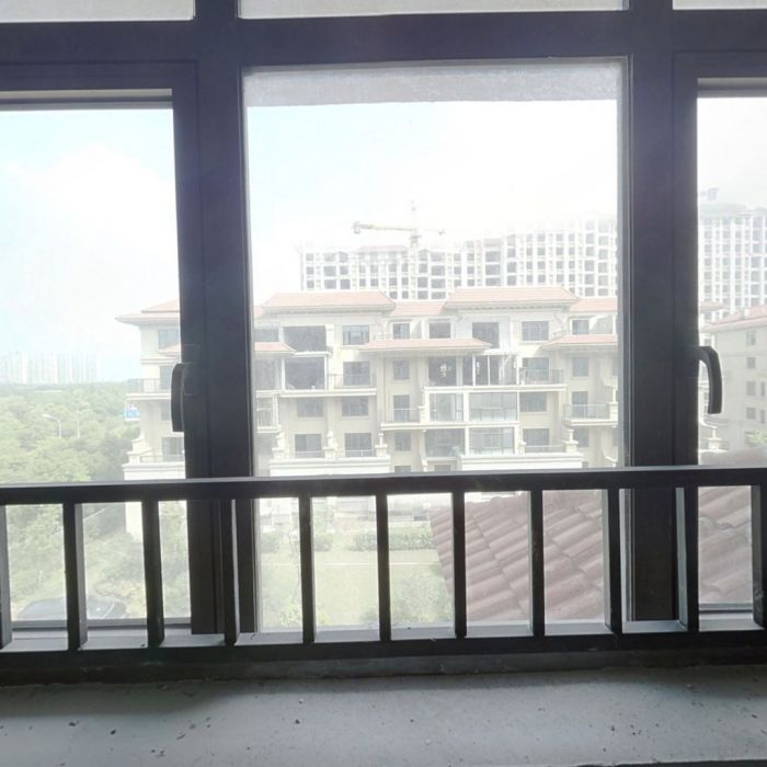 雨润星雨华府南区 4室2厅3卫 207.21m&sup2;